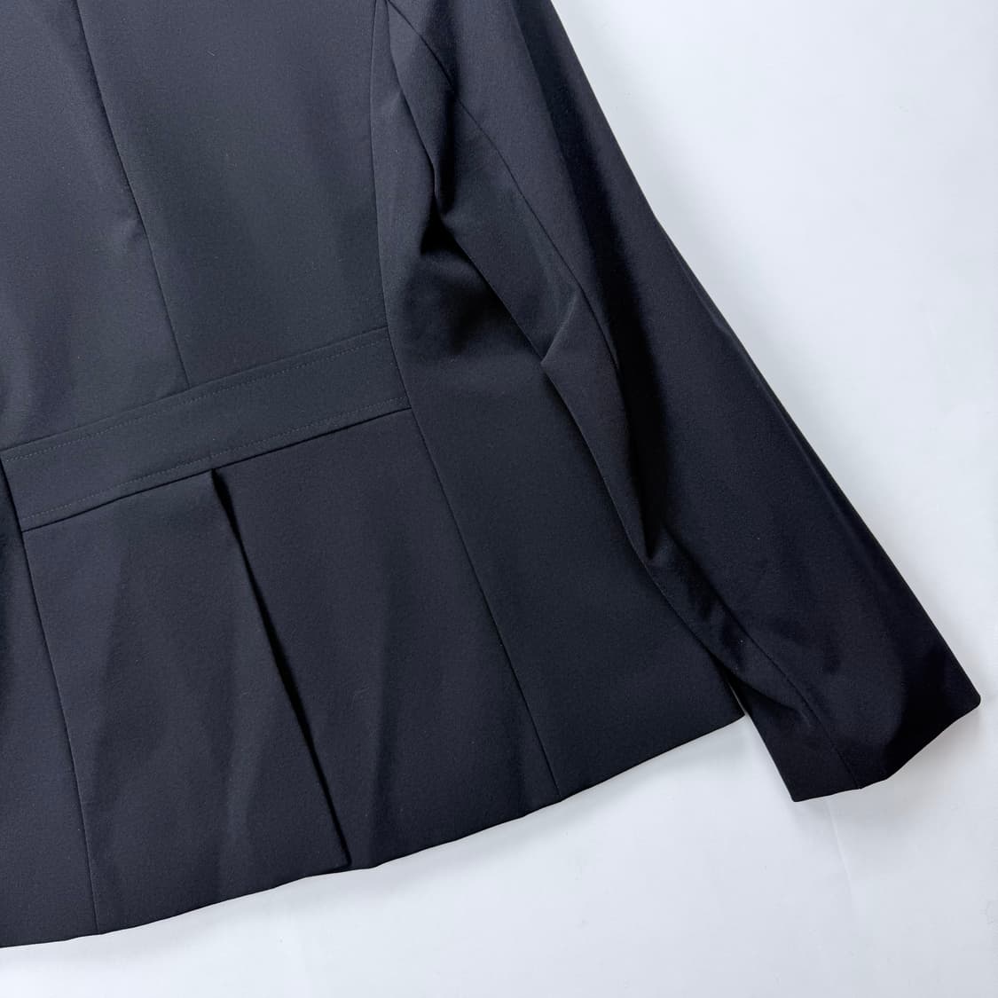 띠어리 블랙 자켓 상품이미지10