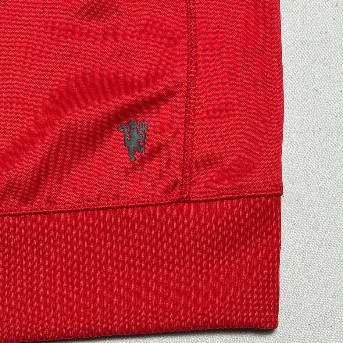 100 아디다스 맨체스터 유나이티드 레드 트랙탑 상품이미지6