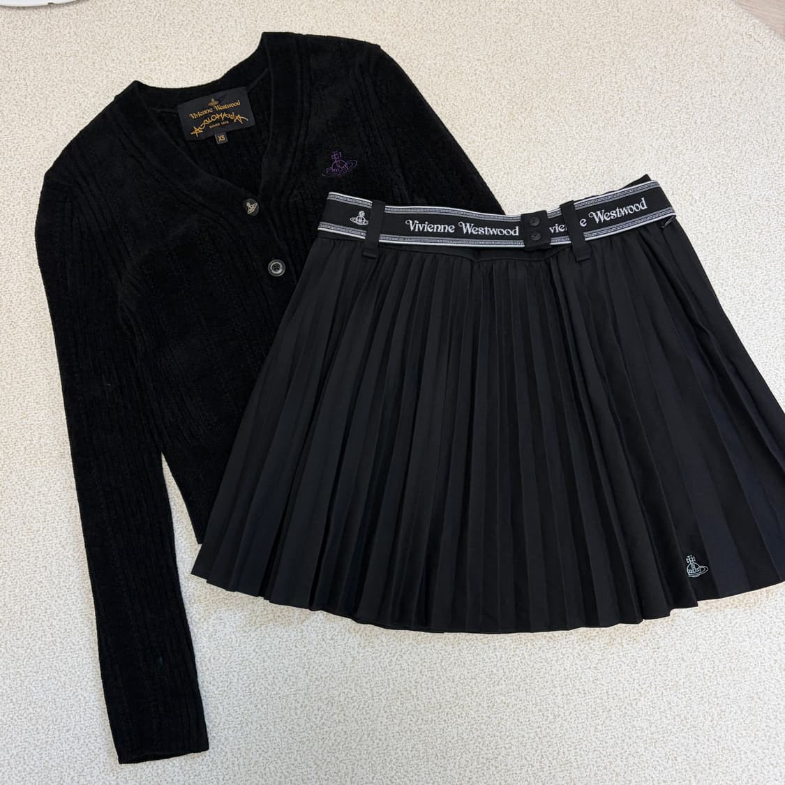 비비안웨스트우드 블랙 플리츠 미니 스커트 상품이미지9