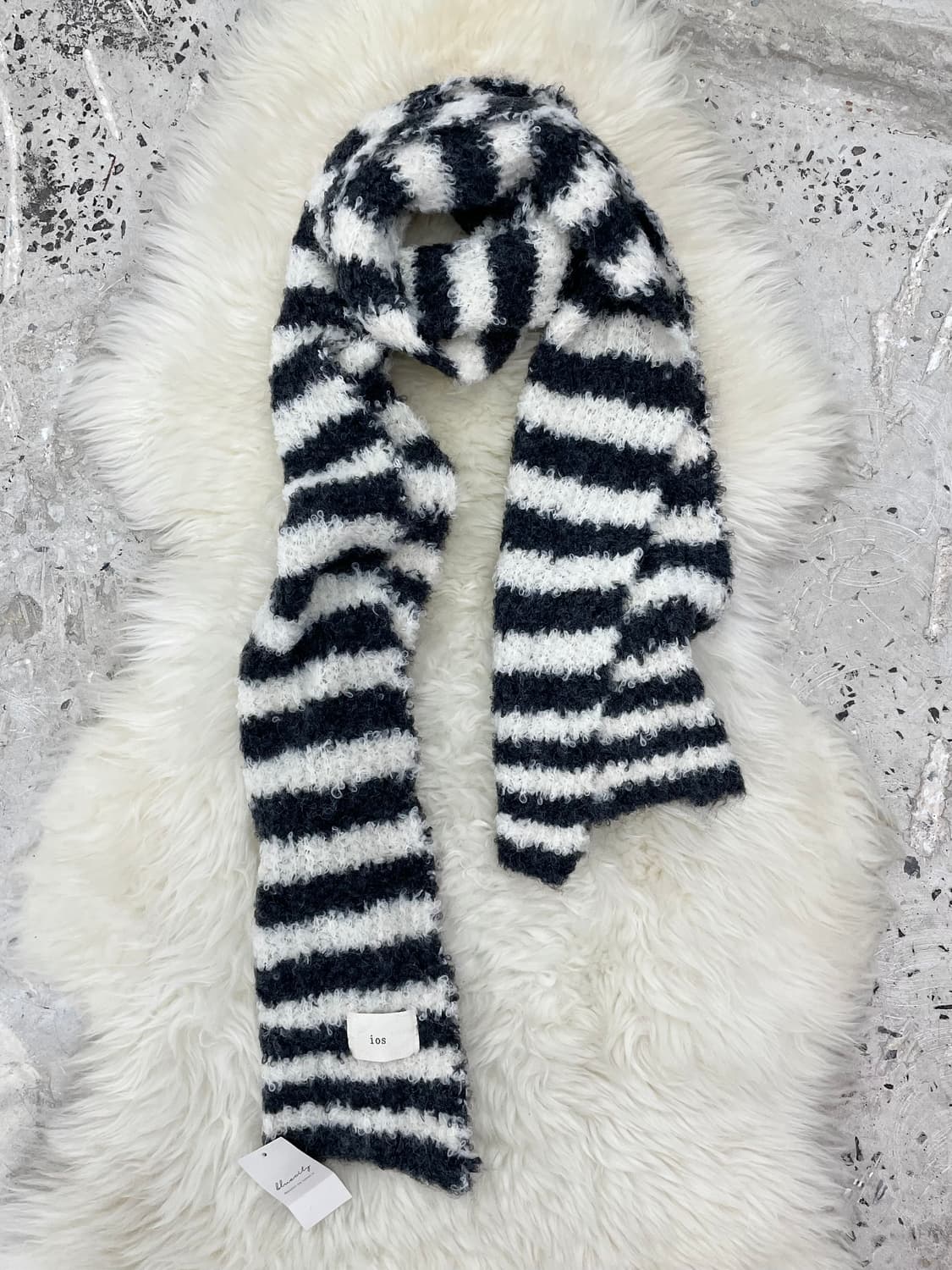 너드모리 스트라이프 부클 머플러 상품이미지4