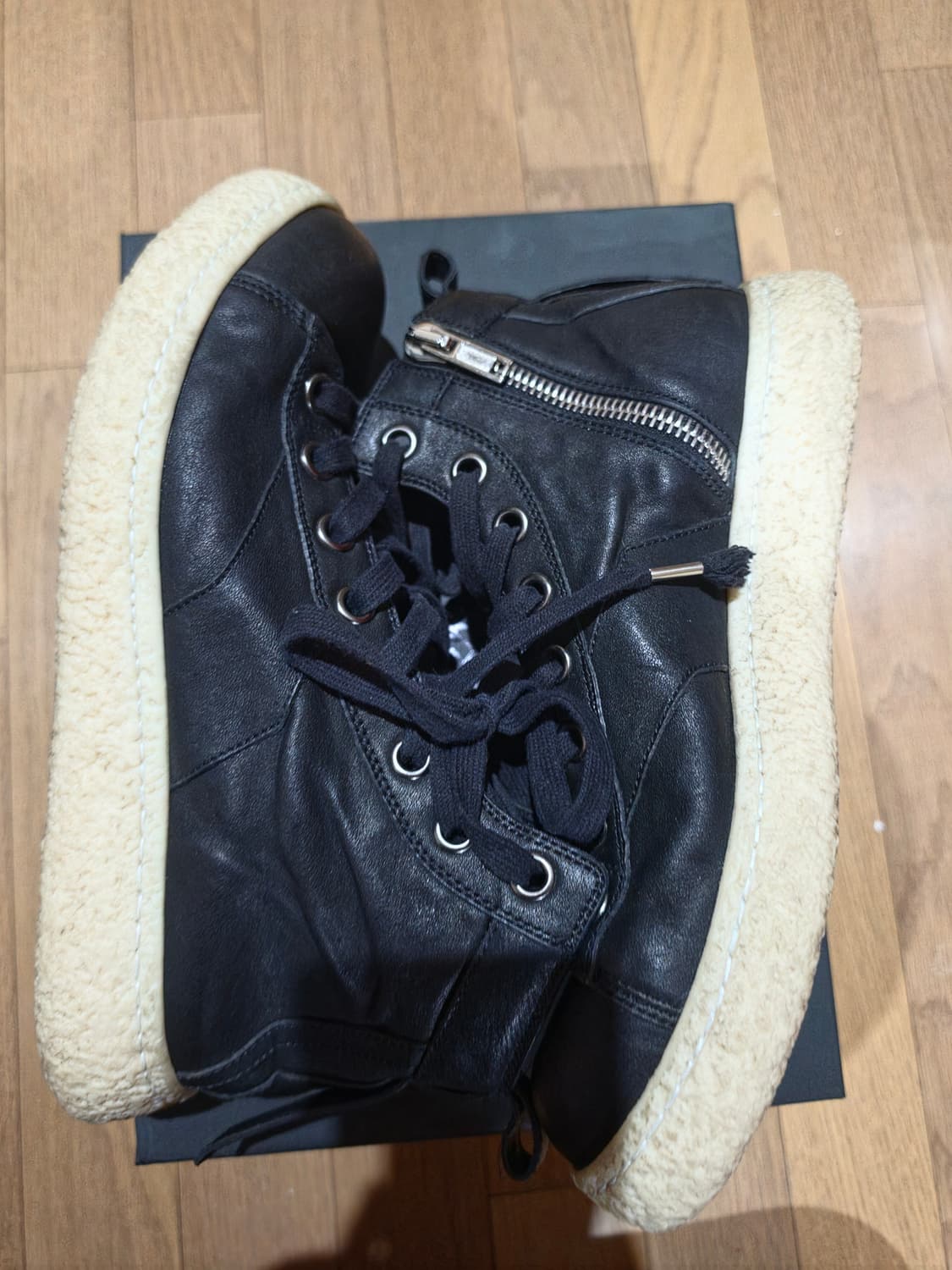 (43)골멧 이모셔널 스니커즈 미드 블랙 상품이미지1