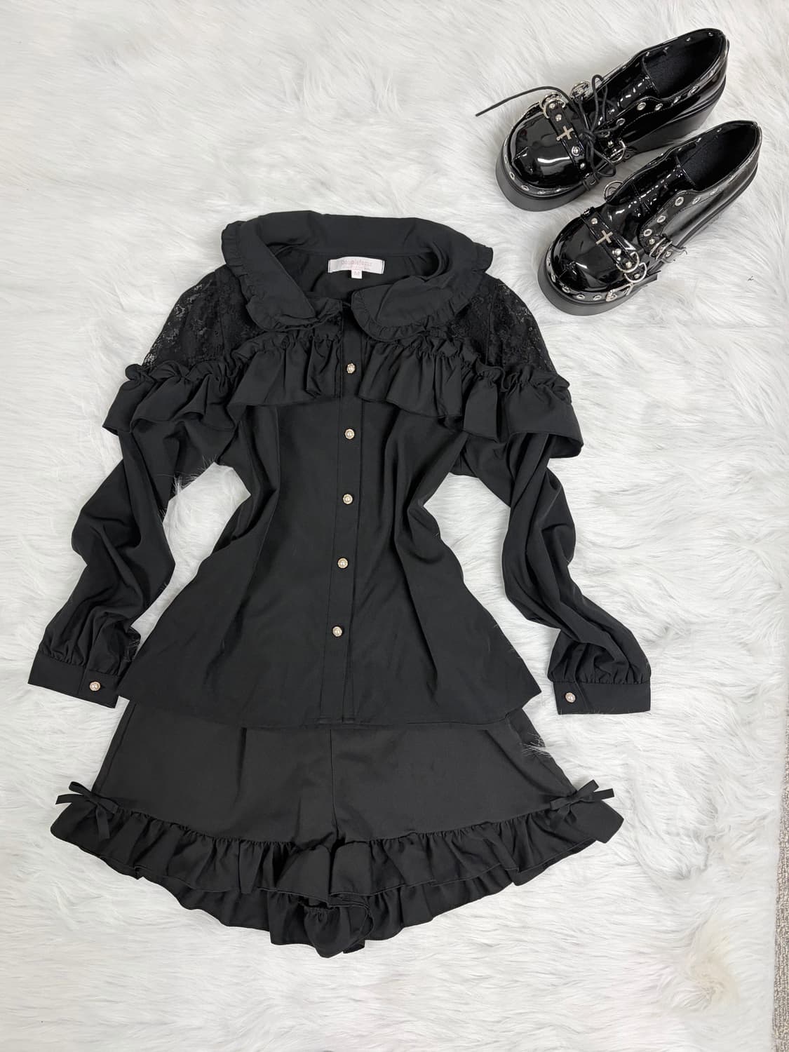 고스로리 고딕 블라우스 & 프릴팬츠 단품 구매 가능~ 상품이미지5