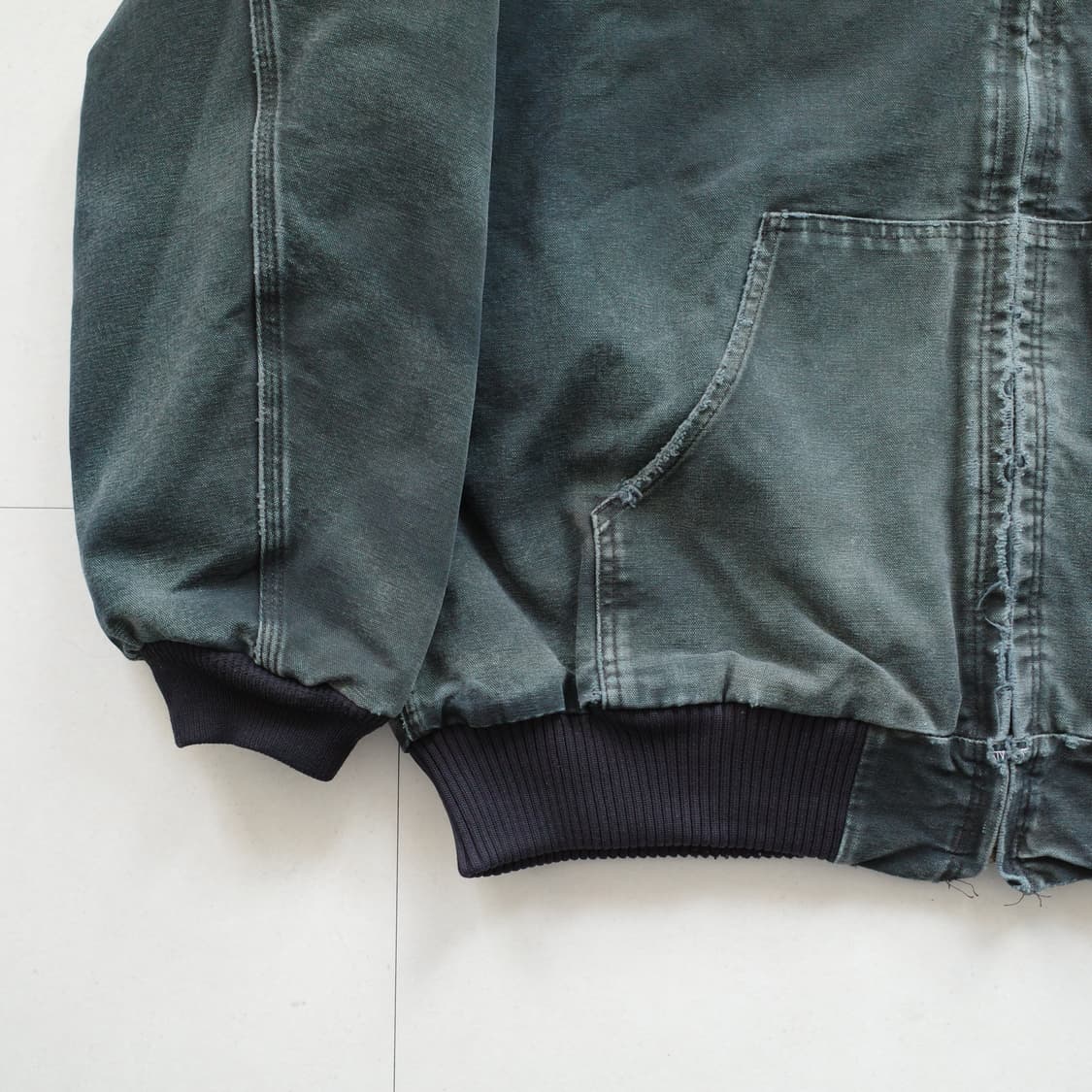 칼하트 J140 BLK 액티브 자켓 블랙 XL 상품이미지3