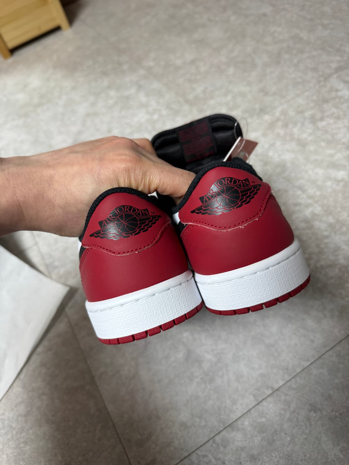 나이키 조던1 로우 레트로 OG 상품이미지3