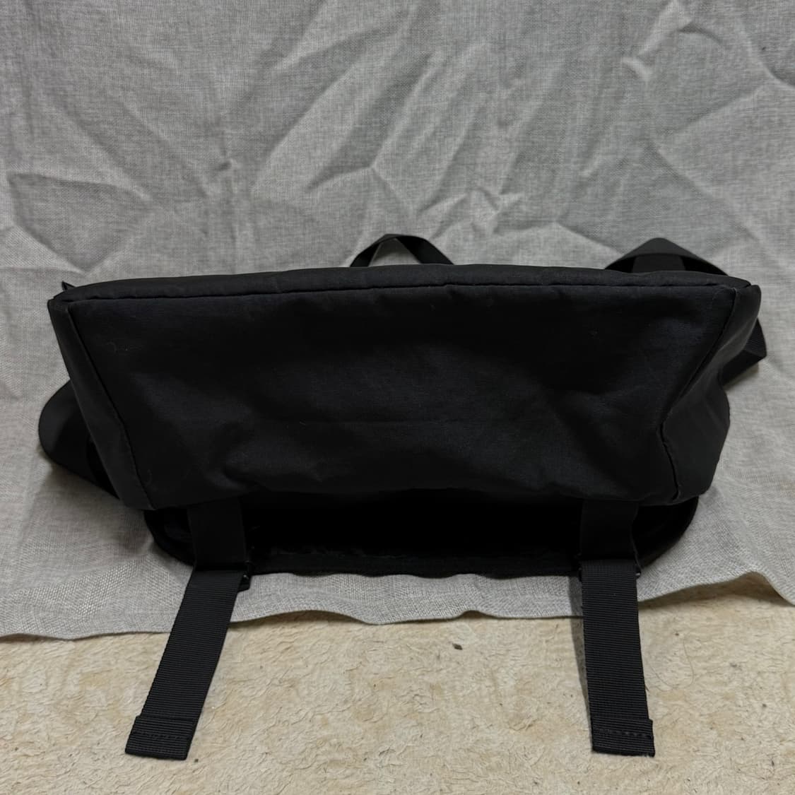 Lee 트위치 로고 코듀라 메신저백 블랙 상품이미지3