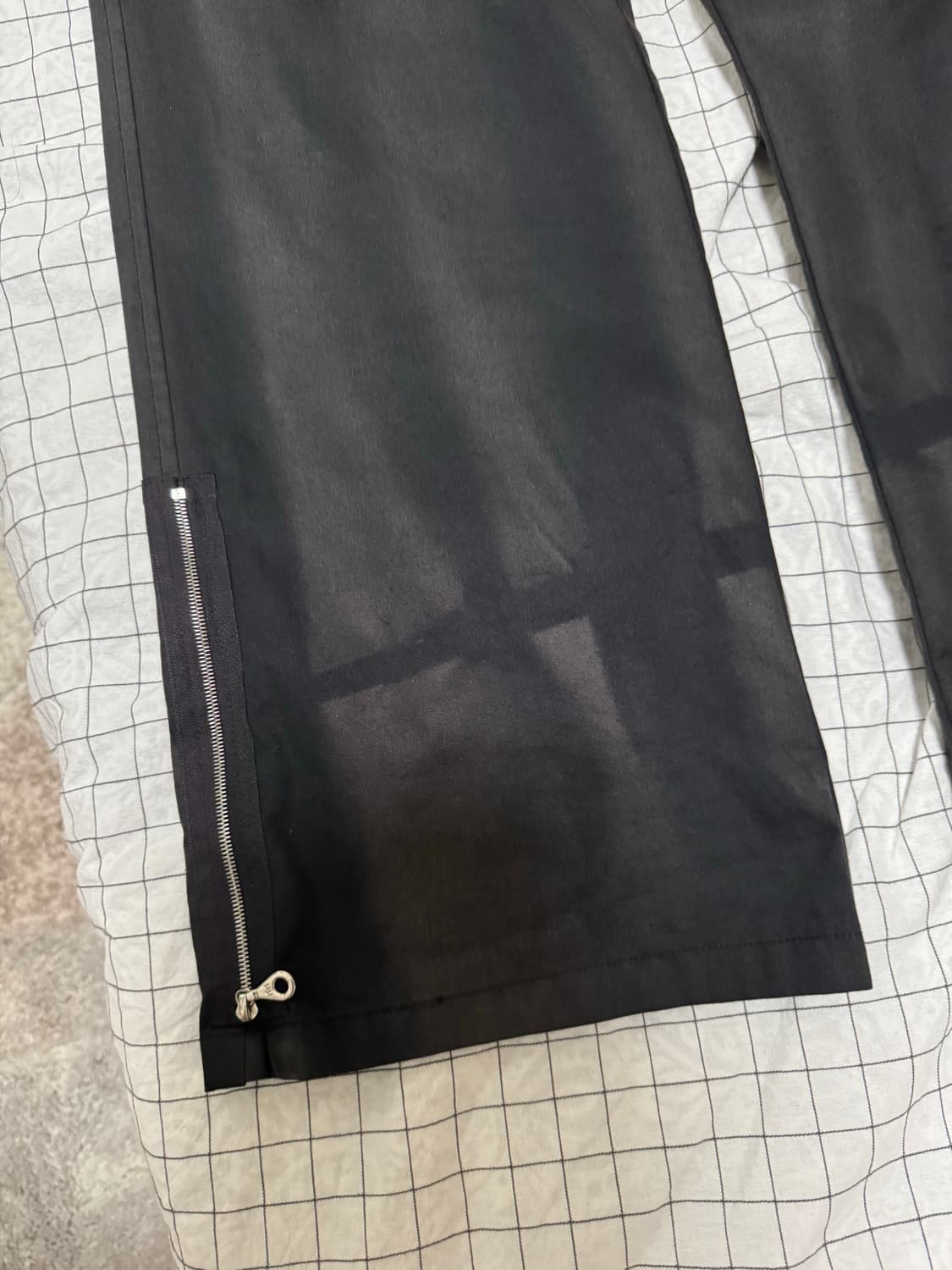 지용킴 24ss 선블리치드 카고팬츠 s사이즈 판매 상품이미지3