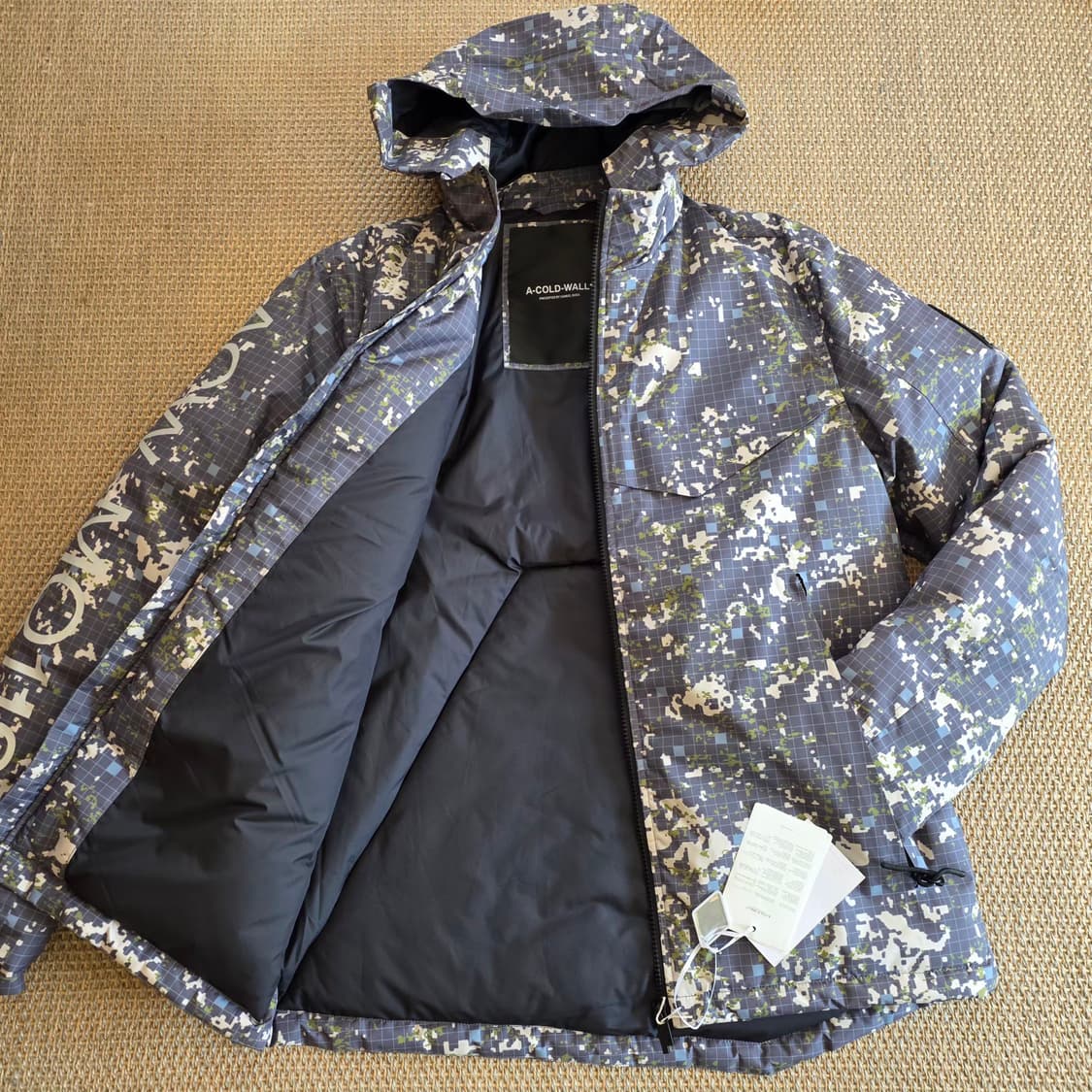 ACW A-Cold-Wall 영국 최상급 디지카모 경량 야상 패딩 상품이미지3