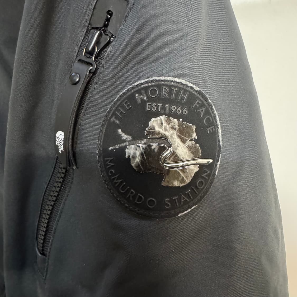 노스페이스 맥머도 구스다운 패딩 자켓 상품이미지4