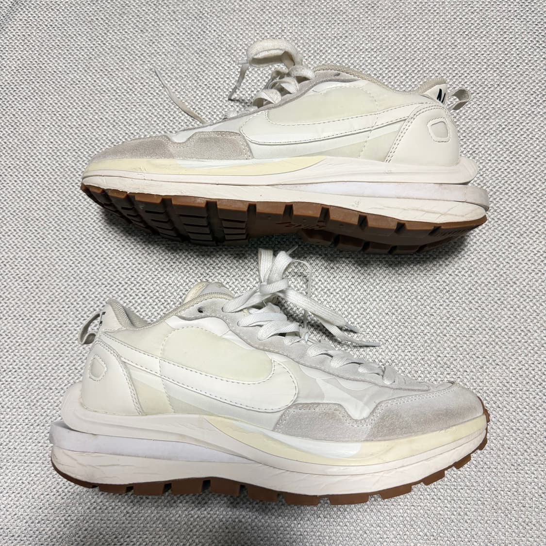 나이키 x 사카이 베이퍼와플 화이트 앤 검 상품이미지3