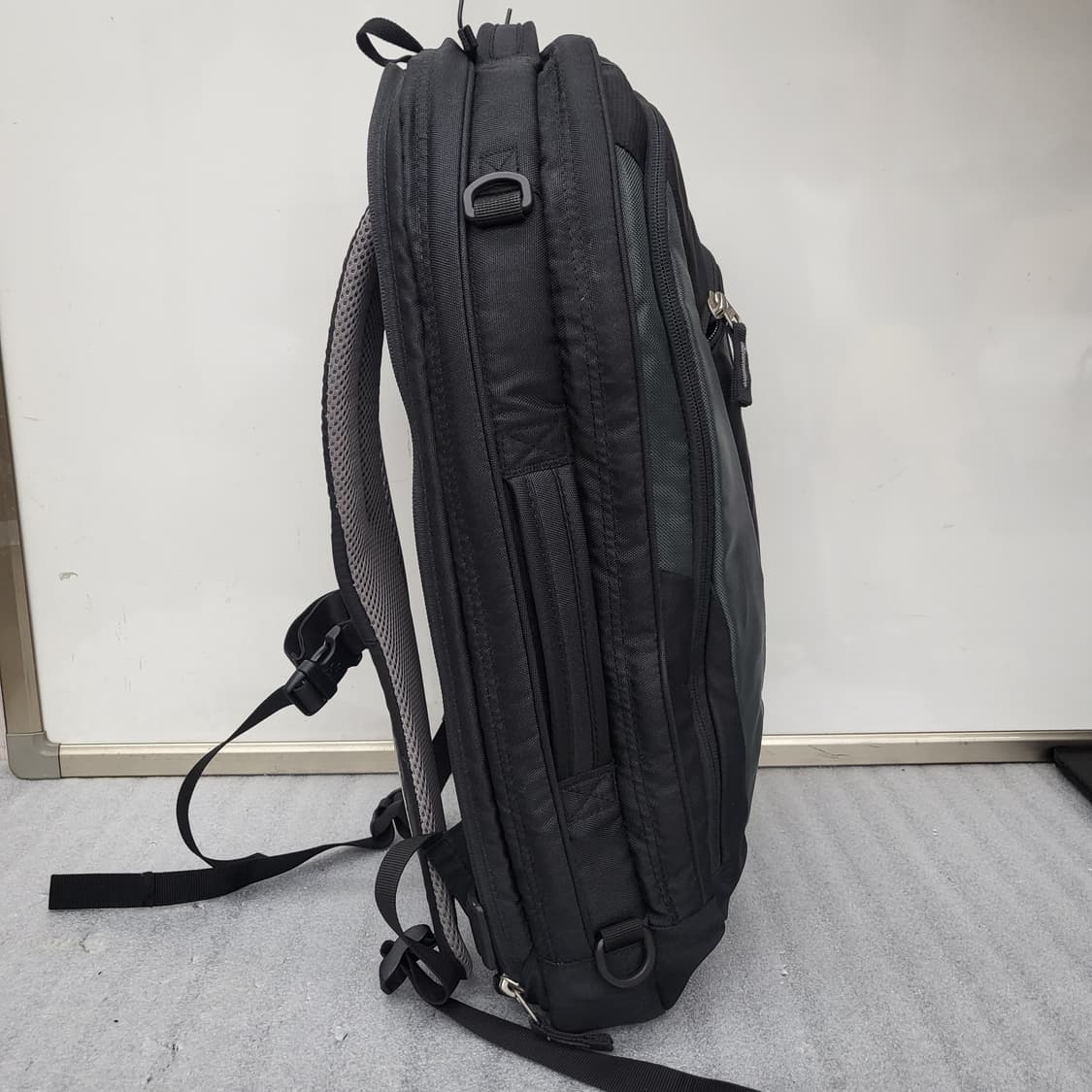 도이터 Giga Flat 17 백팩 상품이미지5