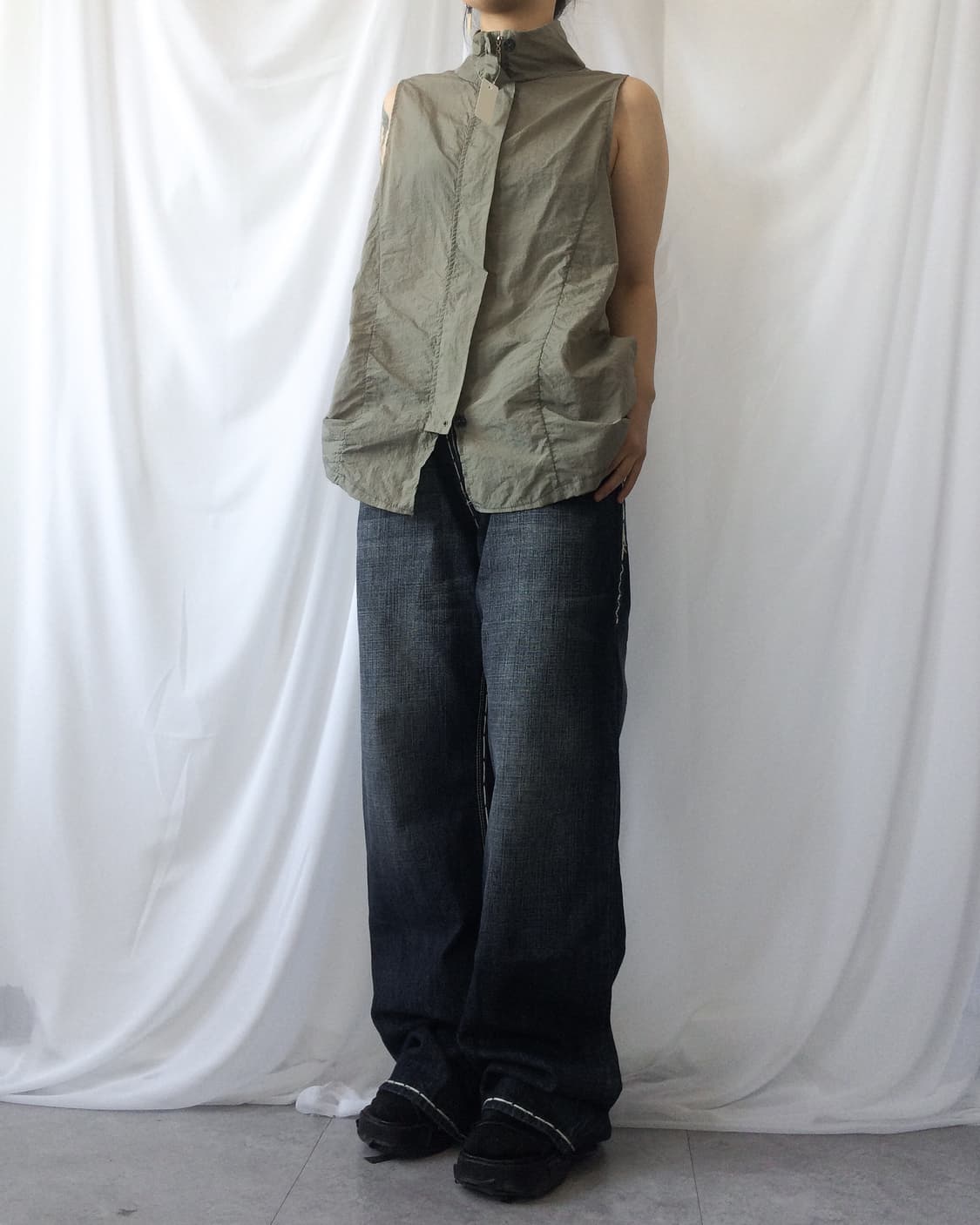High neck vest 상품이미지1