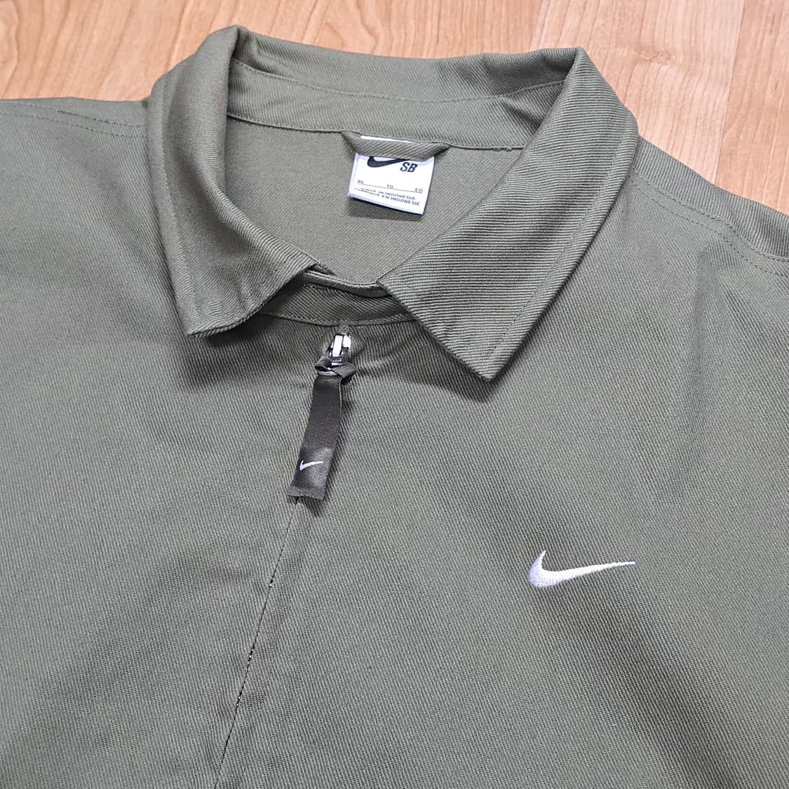 나이키 SB 경량 스케이트보딩 자켓 미디움 올리브 상품이미지3