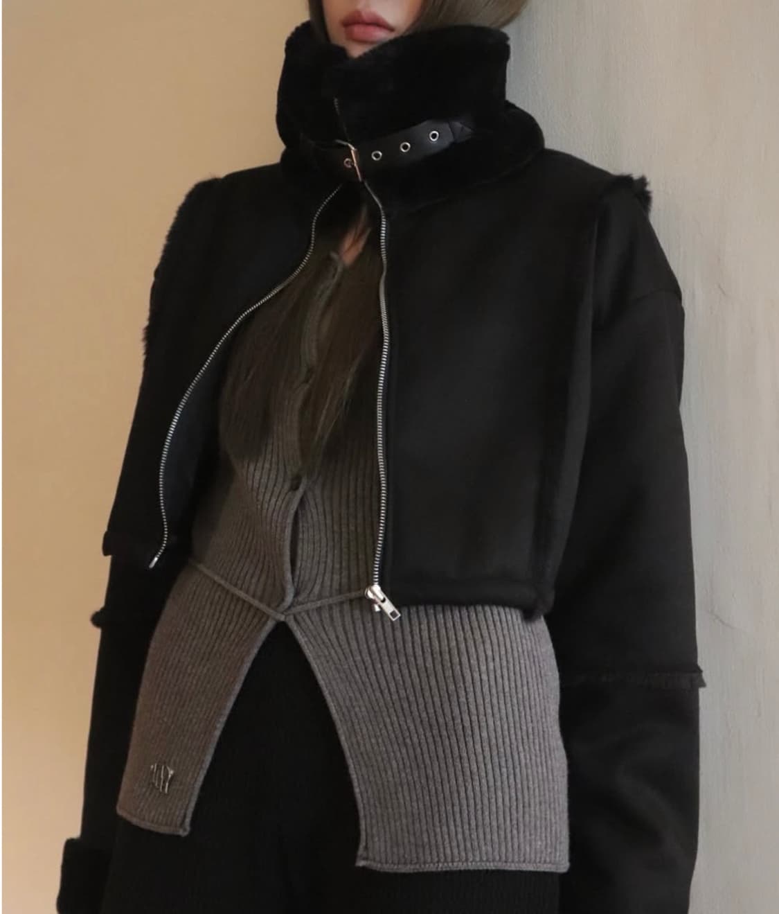 티유알이 카리나 무스탕 ovture 상품이미지2