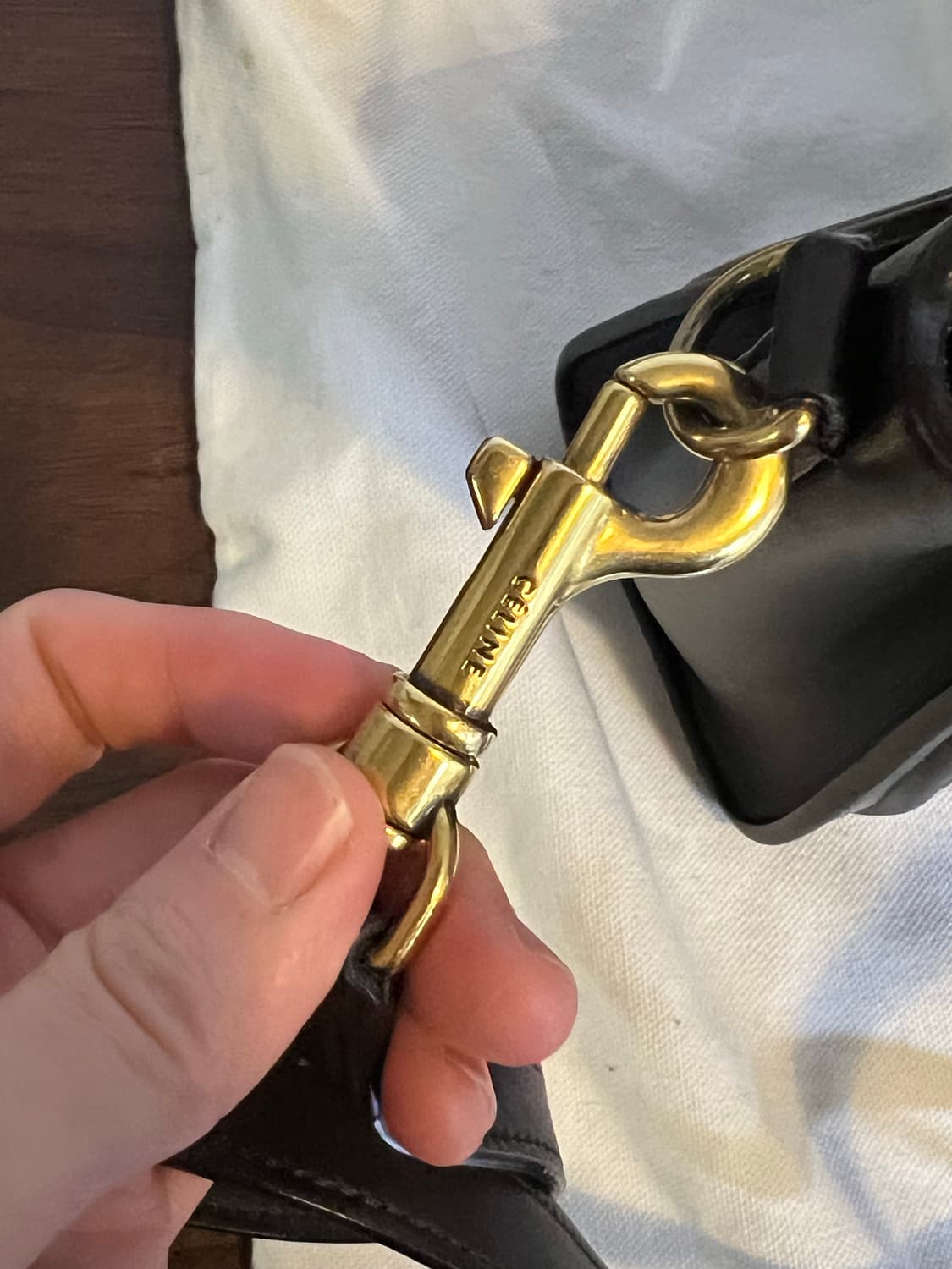 셀린느 라기지백 나노 브라운/버건디 컬러 상품이미지7