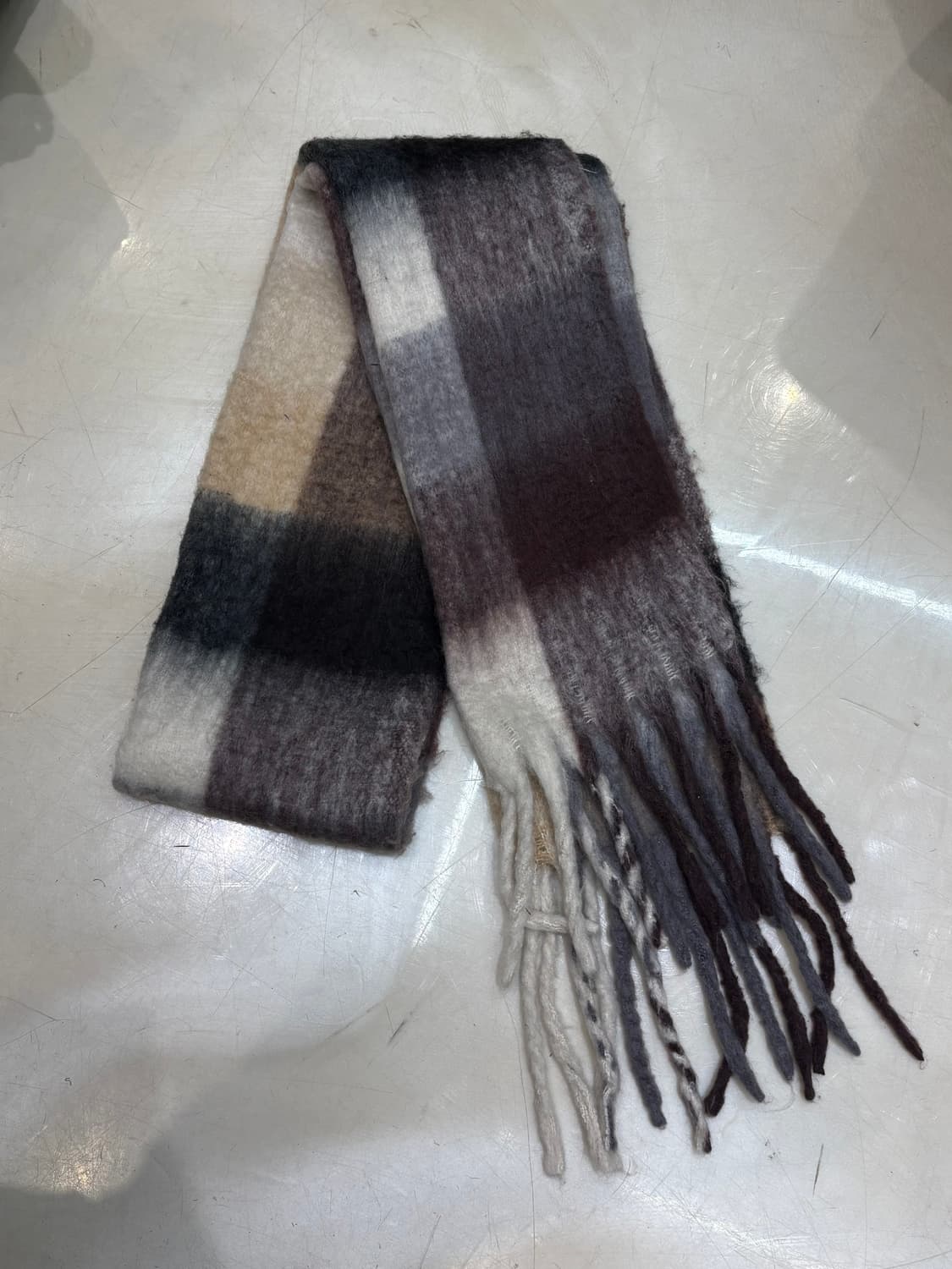 프릭스스토어 체크 머플러 상품이미지1