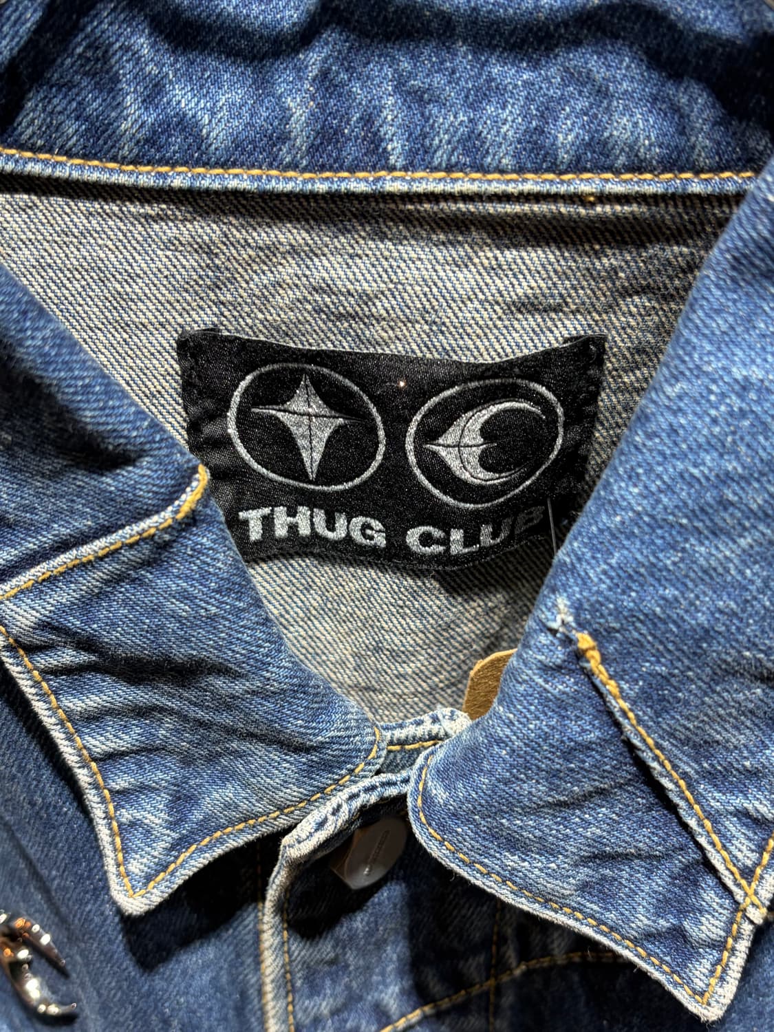 3 Thug Club 떠그클럽 심볼 레더패치 절개 데님자켓 상품이미지7
