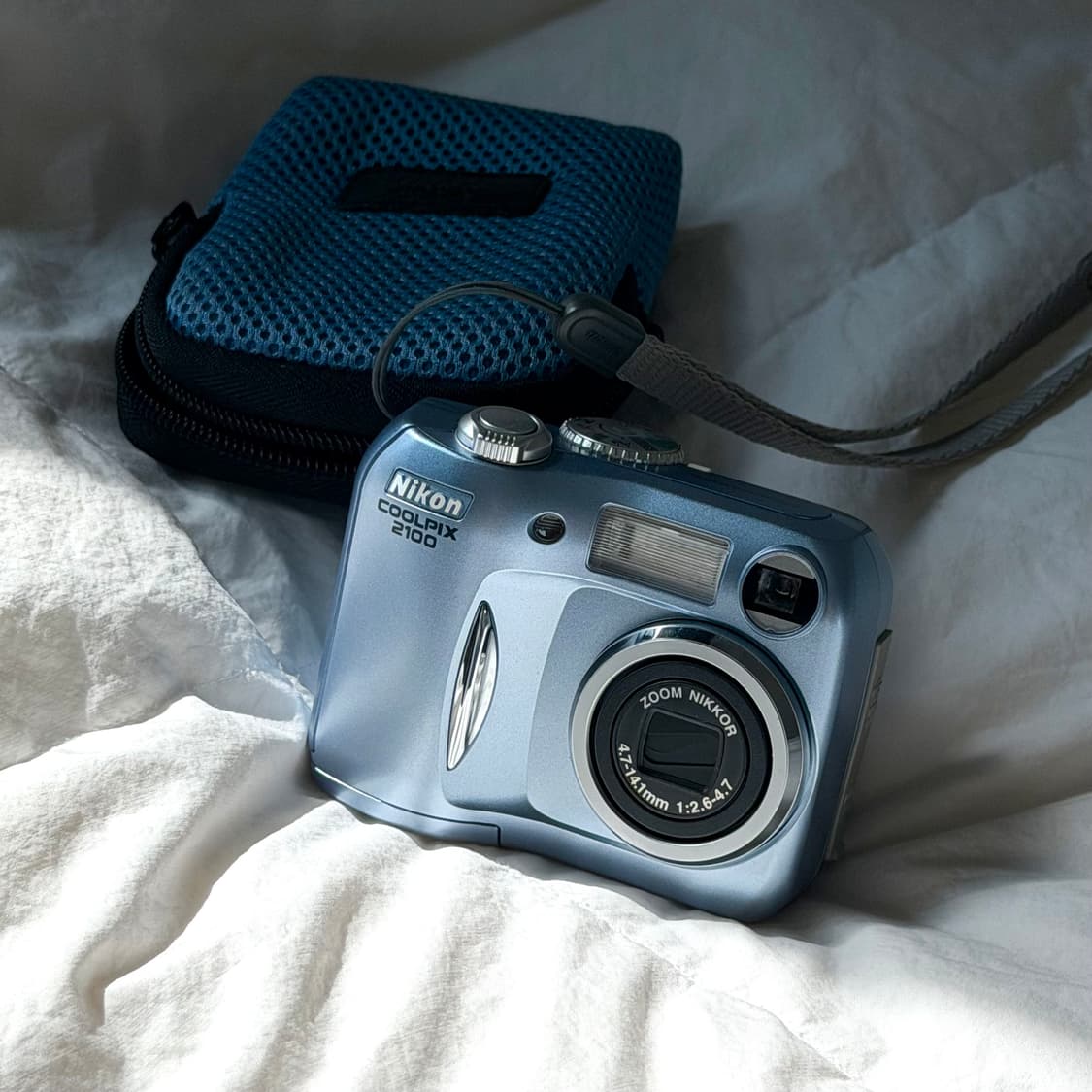 (사쿠라디카🎀) 상태최고 니콘 쿨픽스 2100 블루 상품이미지1