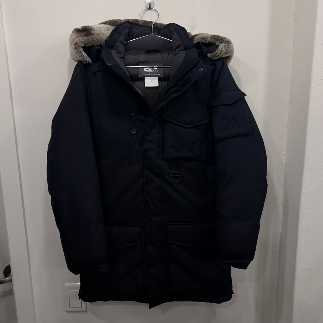 잭 울프스킨 하이퀄리티 덕다운 무광 유틸리티 패딩 상품이미지2