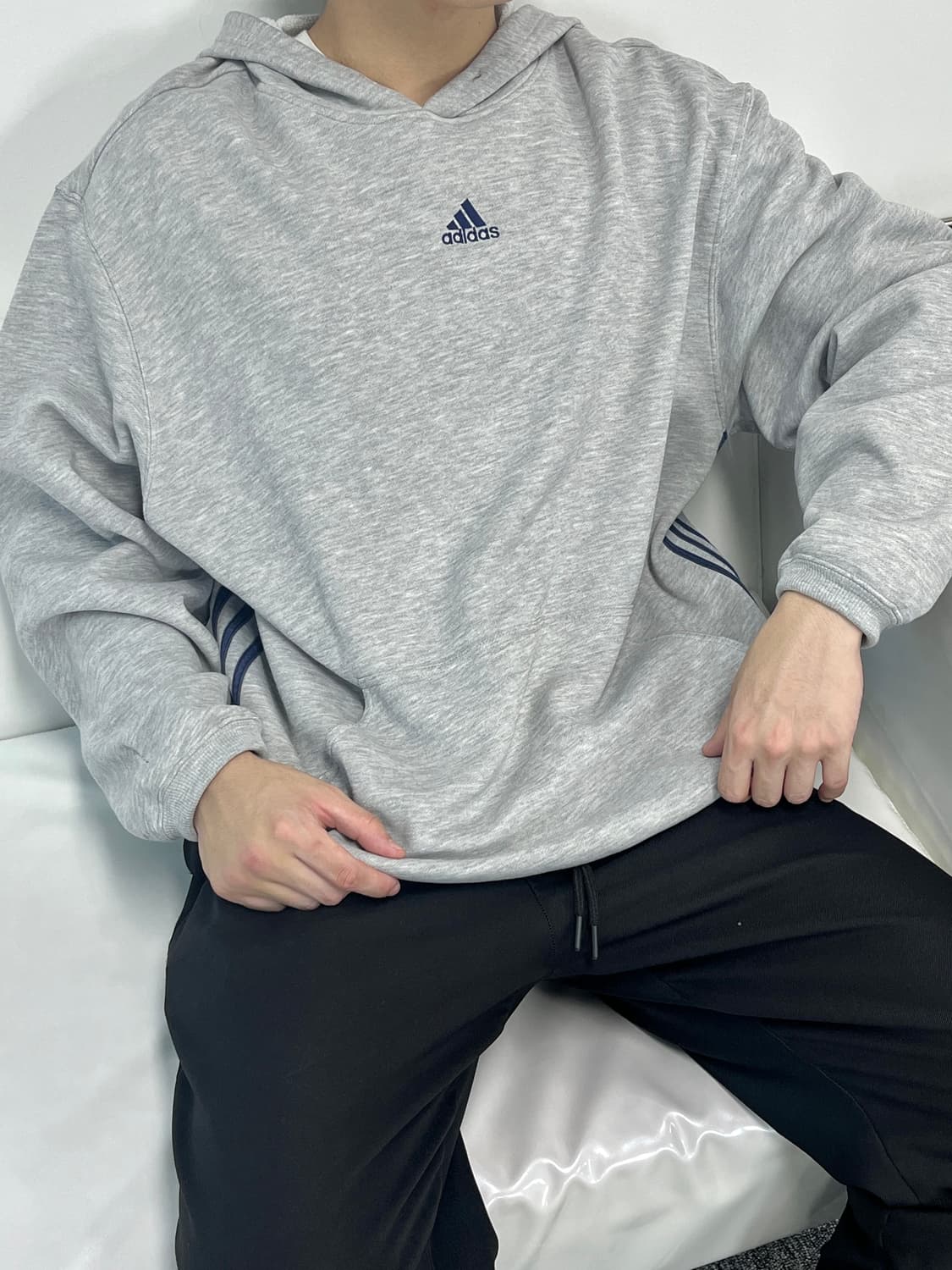 아디다스 트레포일 그레이 오버핏 후드티 L 상품이미지3