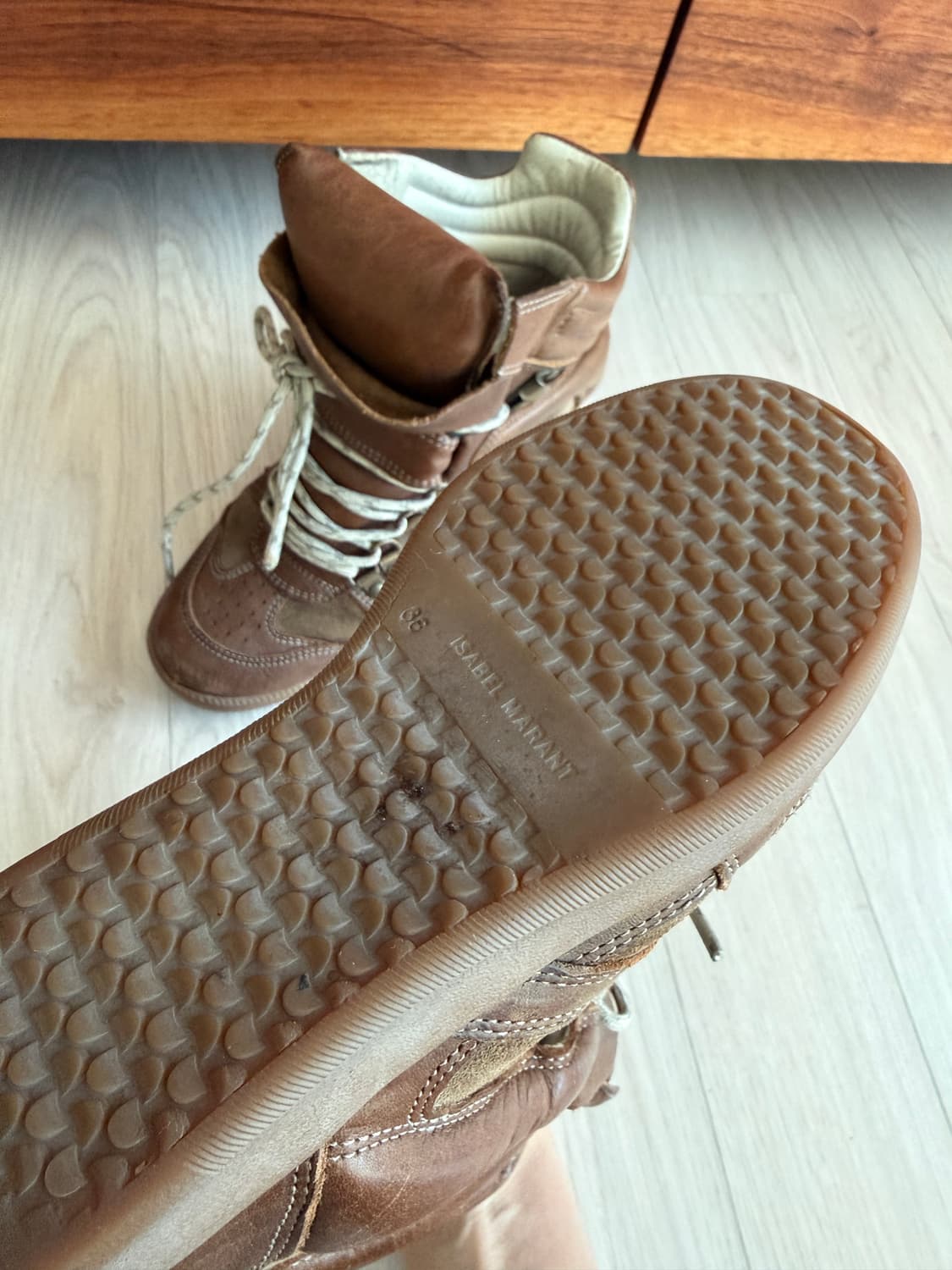 이자벨마랑 베켓 하이탑 스니커즈 36 상품이미지5