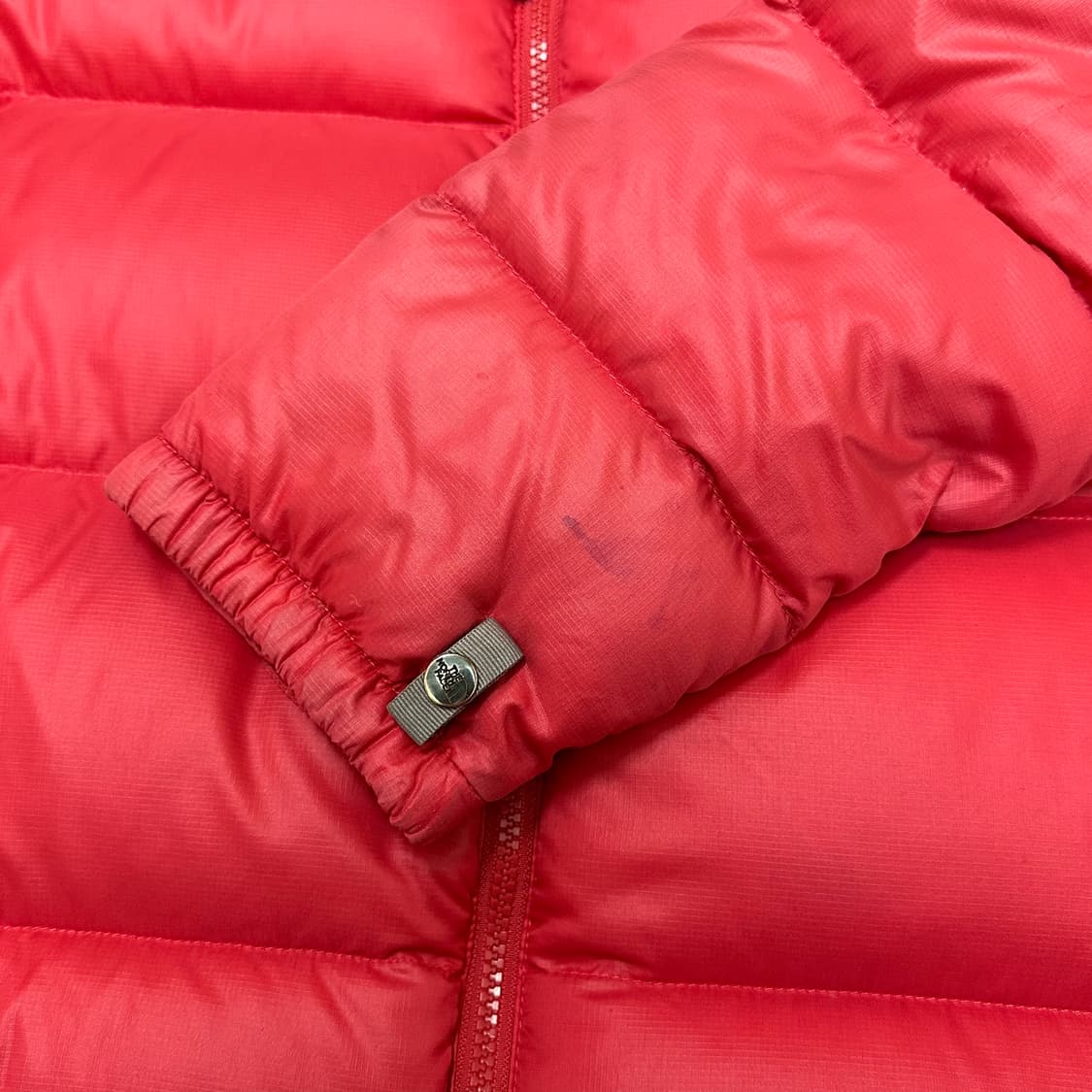 노스페이스 구스다운 눕시 700 레드 패딩 95 상품이미지6
