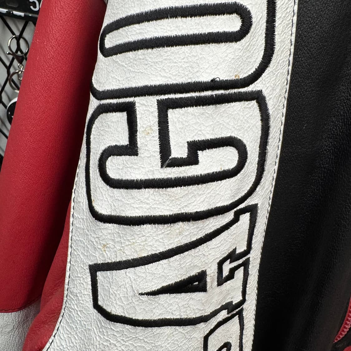 90s PRO PLAYER X 시카고불스 레더자켓 컬럭블록 화이트 레드 상품이미지8