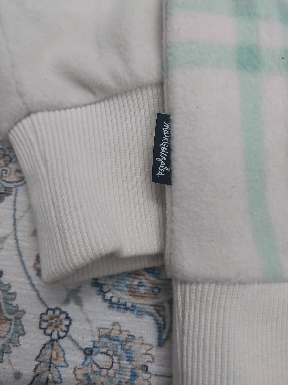 마크 곤잘레스 체크 플리스 맨투맨 L 상품이미지3