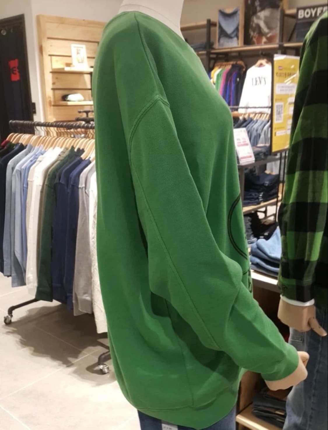 리바이스 X 스누피 맨투맨 XS 오버사이즈 스웨트셔츠 상품이미지5