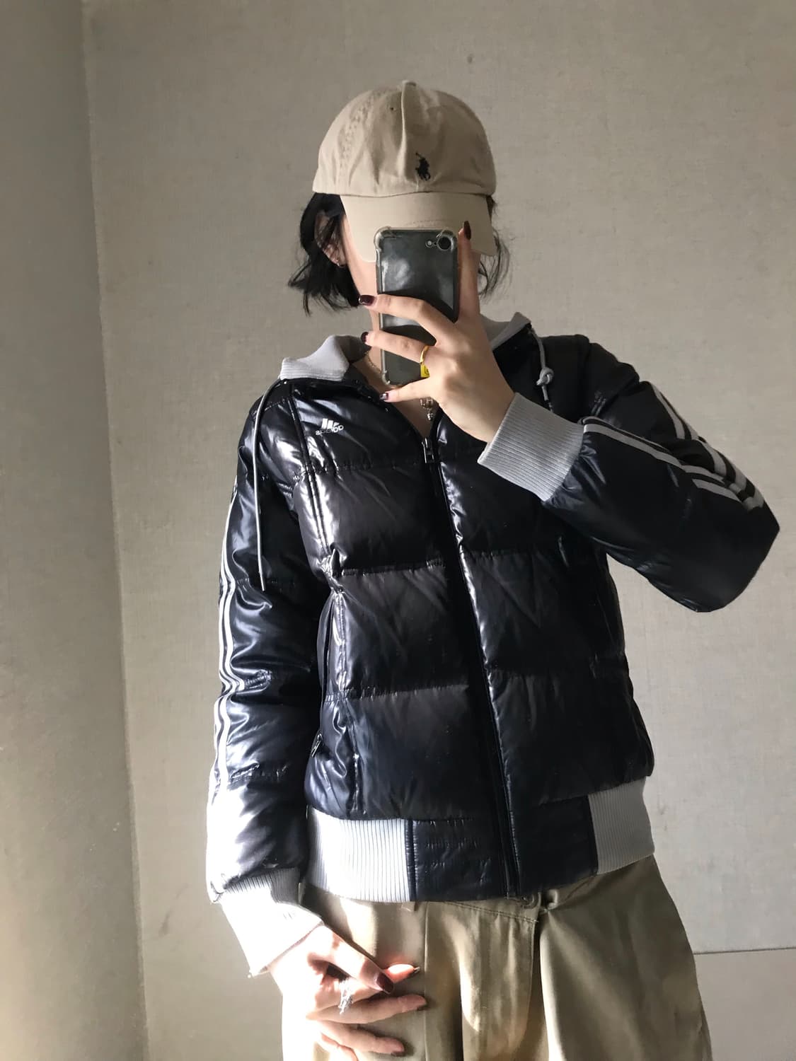 아디다스 블랙 실버 삼선 패딩 상품이미지5