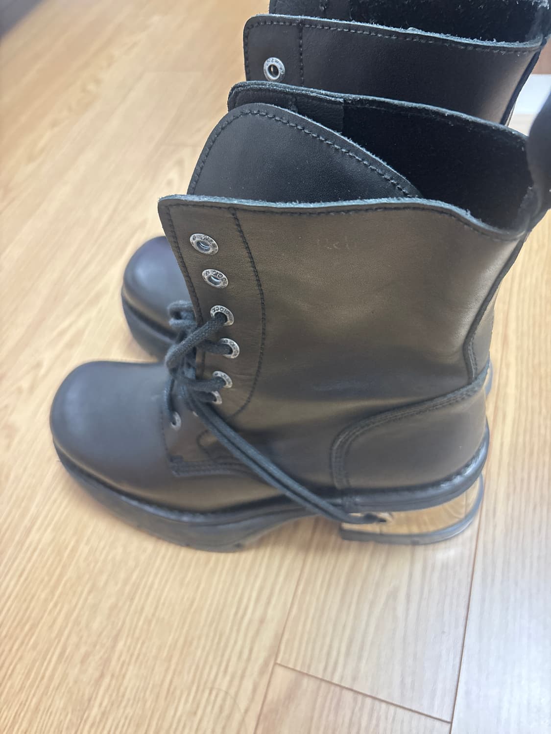 뉴락 레이스업 부츠 상품이미지3