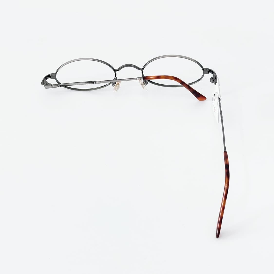 Close-up 그레이 오벌 메탈 데드스탁 빈티지안경 상품이미지3