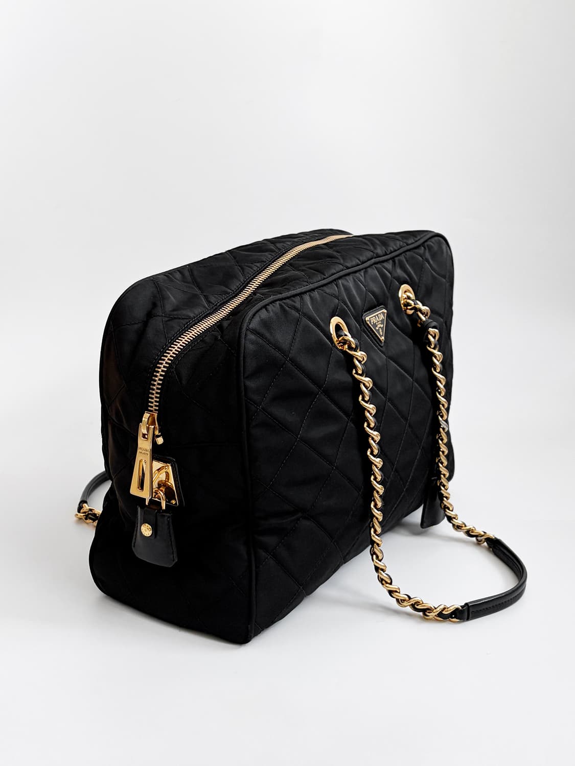 프라다 포코노 퀄팅 체인 숄더백 판매합니다. 상품이미지3