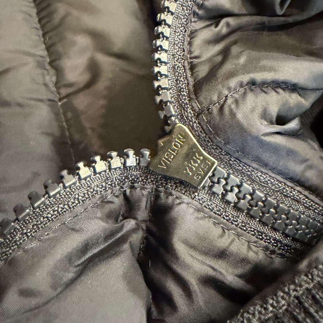 몽클레르 투웨이 집업 니트 패딩 상품이미지4