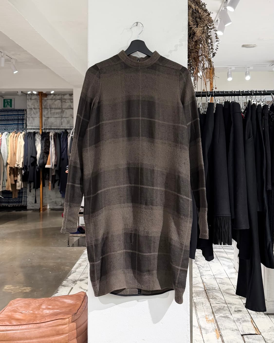 릭오웬스 카키브라운 fw18 체크 미디 원피스 상품이미지1