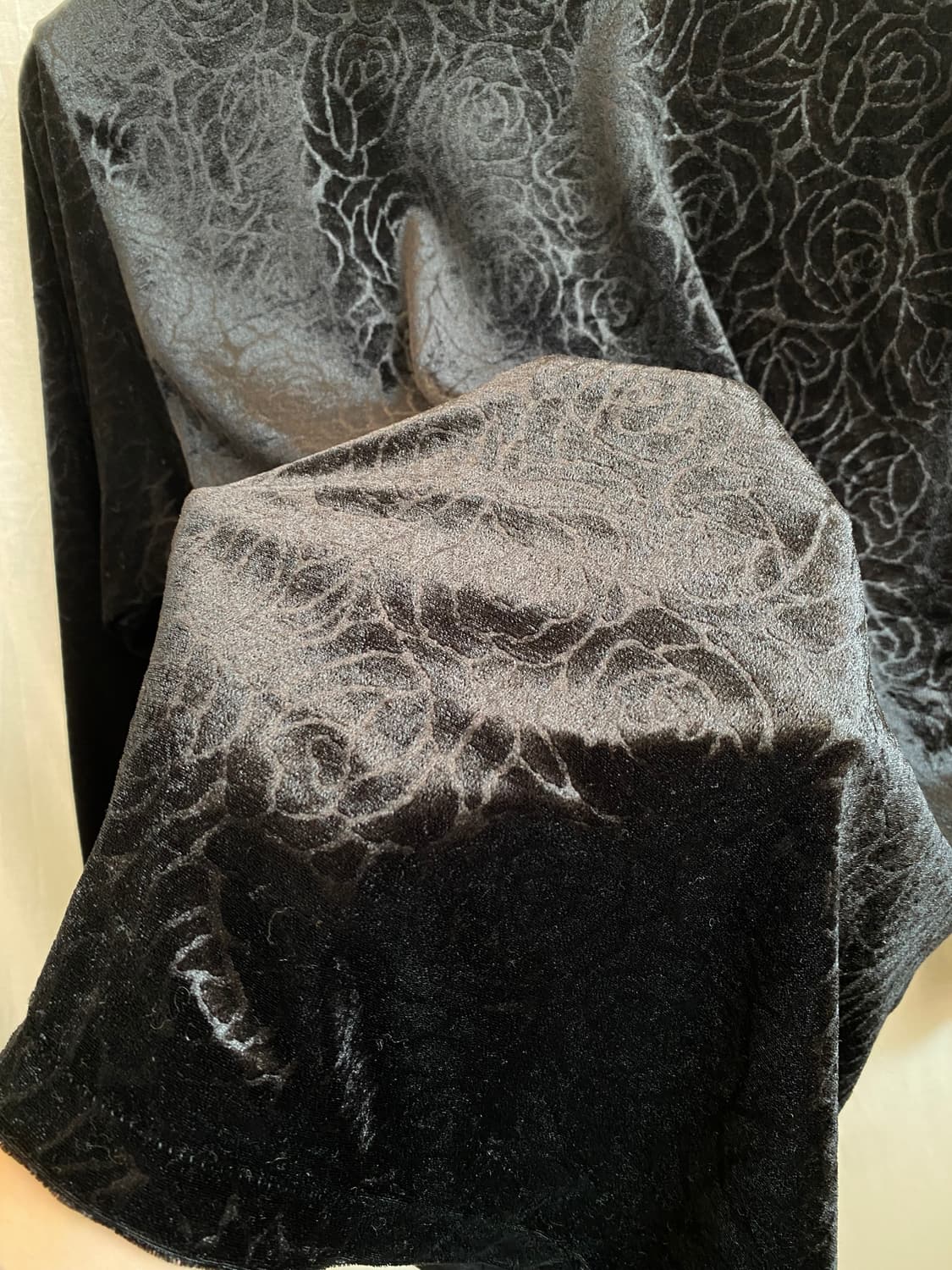 블랙 패턴 벨벳 탑(M-L) 상품이미지7