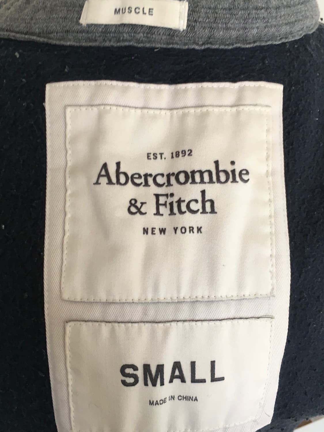 아베크롬비 빈티지 네이비 후드집업 상품이미지3