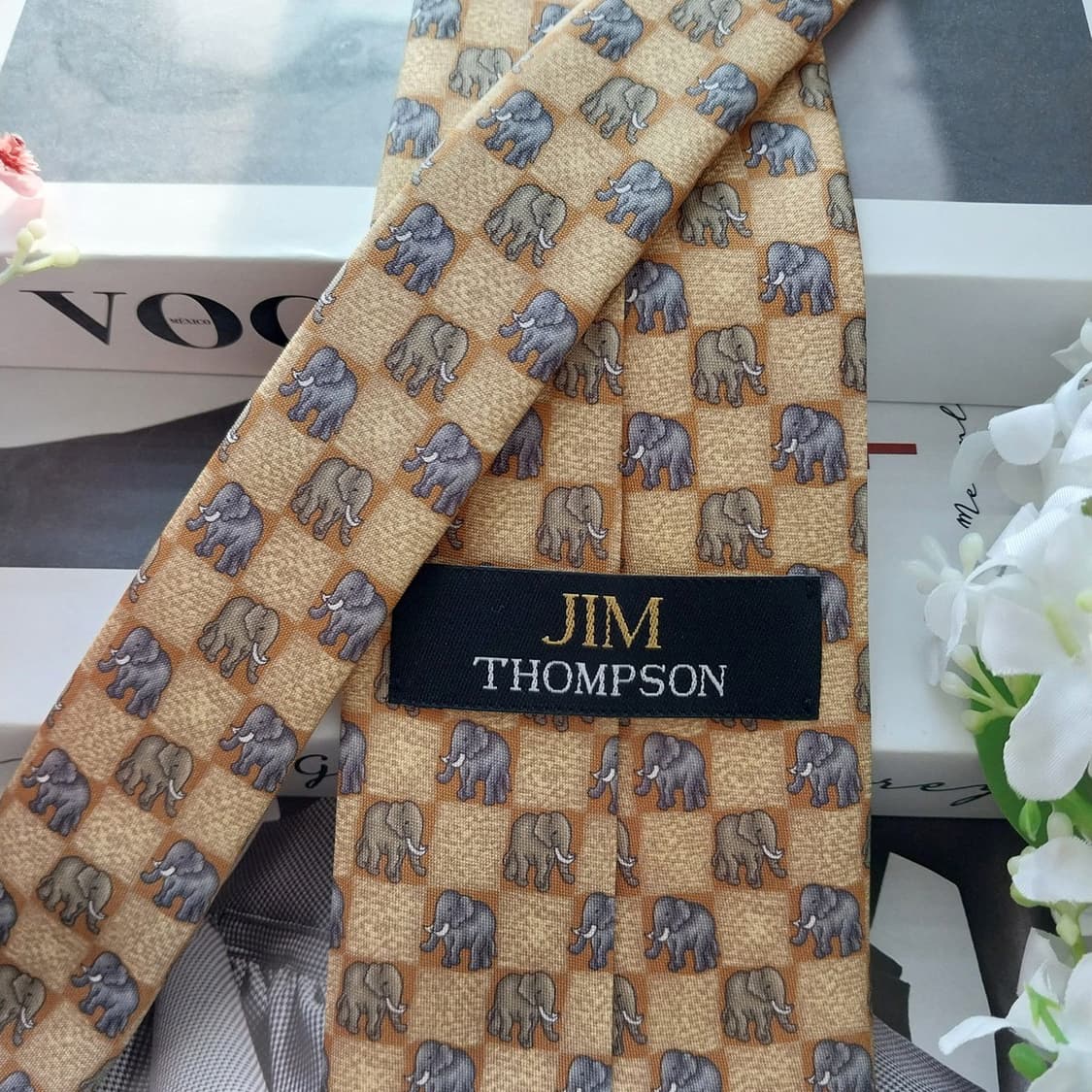 짐톰슨 실크 브라운 코끼리 패턴 넥타이 9.1cm A+등급 K1707
 상품이미지6