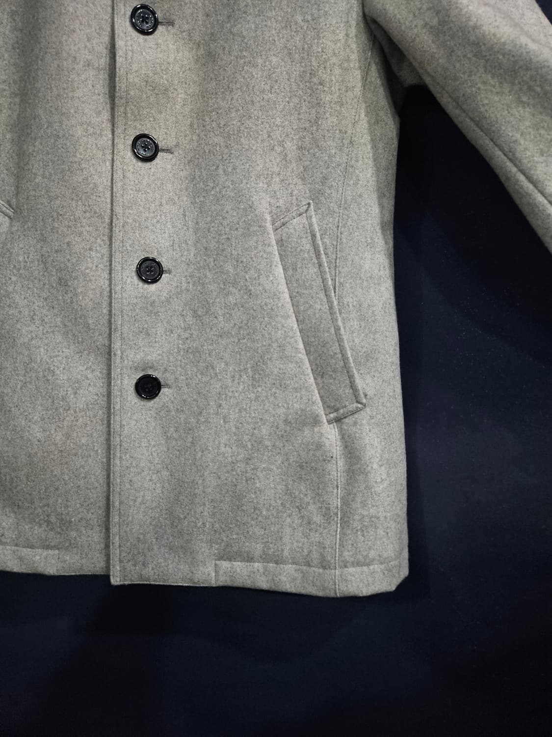 버버리 블랙라벨 아이보리 남성 슬림핏 95 반코트 자켓  상품이미지6