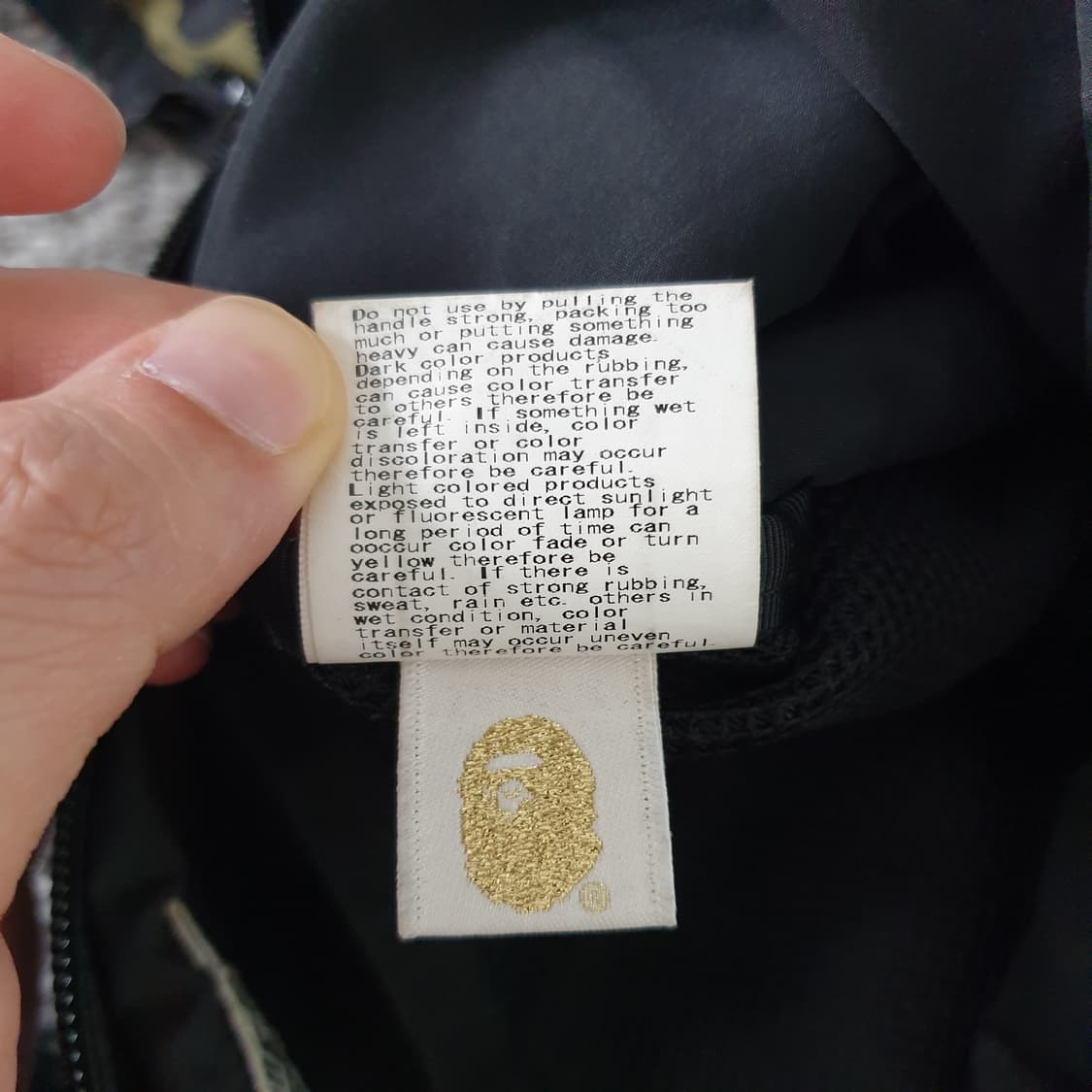 [무료배송] BAPE 카모 패턴 크로스백 상품이미지9