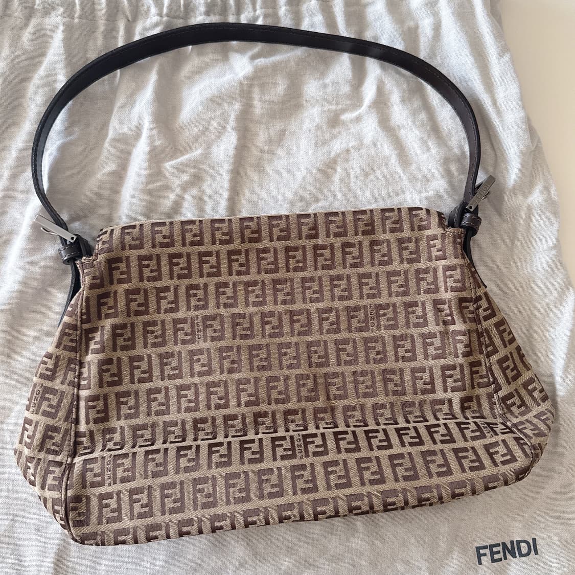 펜디 주카 맘마백 상품이미지2