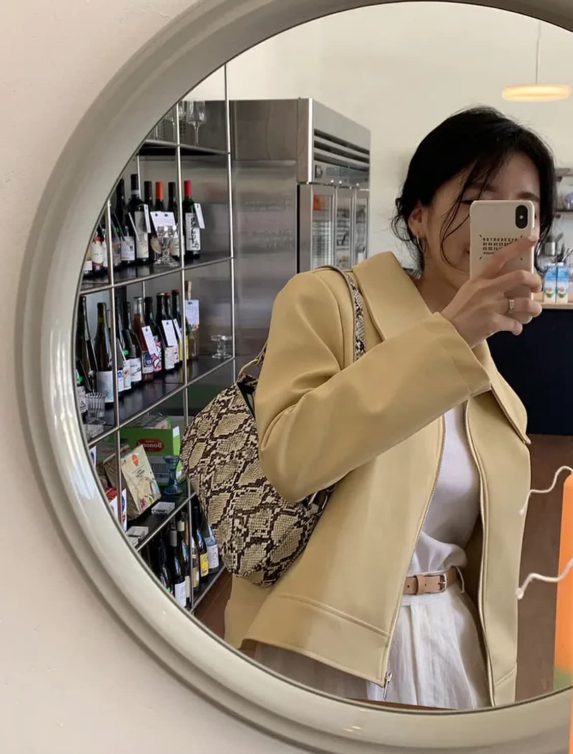 옐로우 레더자켓 상품이미지1