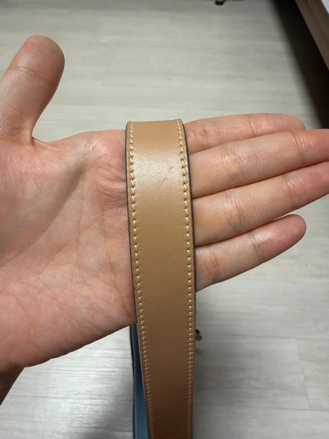 디올 새들백 데님 연청 상품이미지4