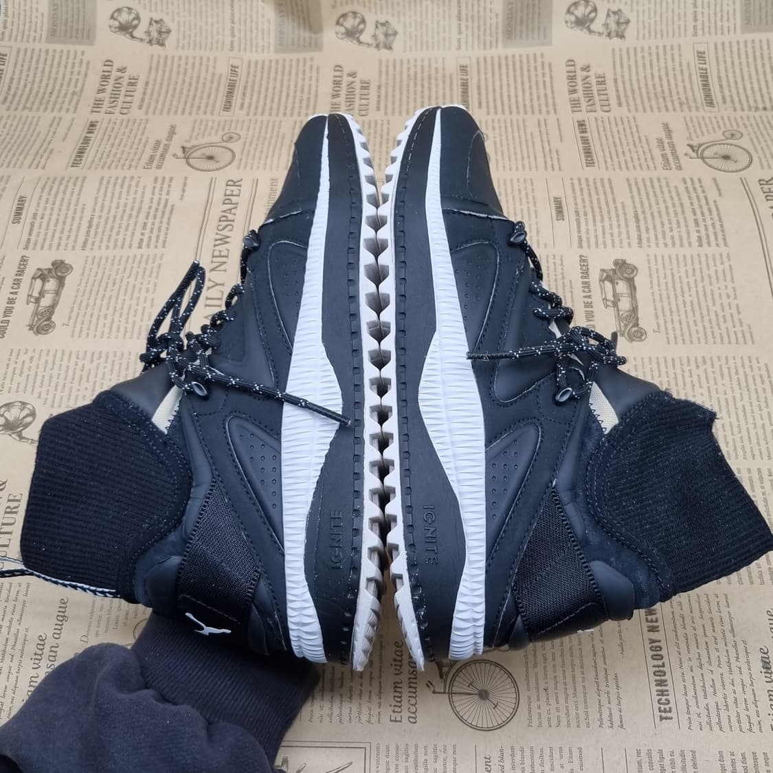 푸마 츠기코리 트레이너화 255 상품이미지5