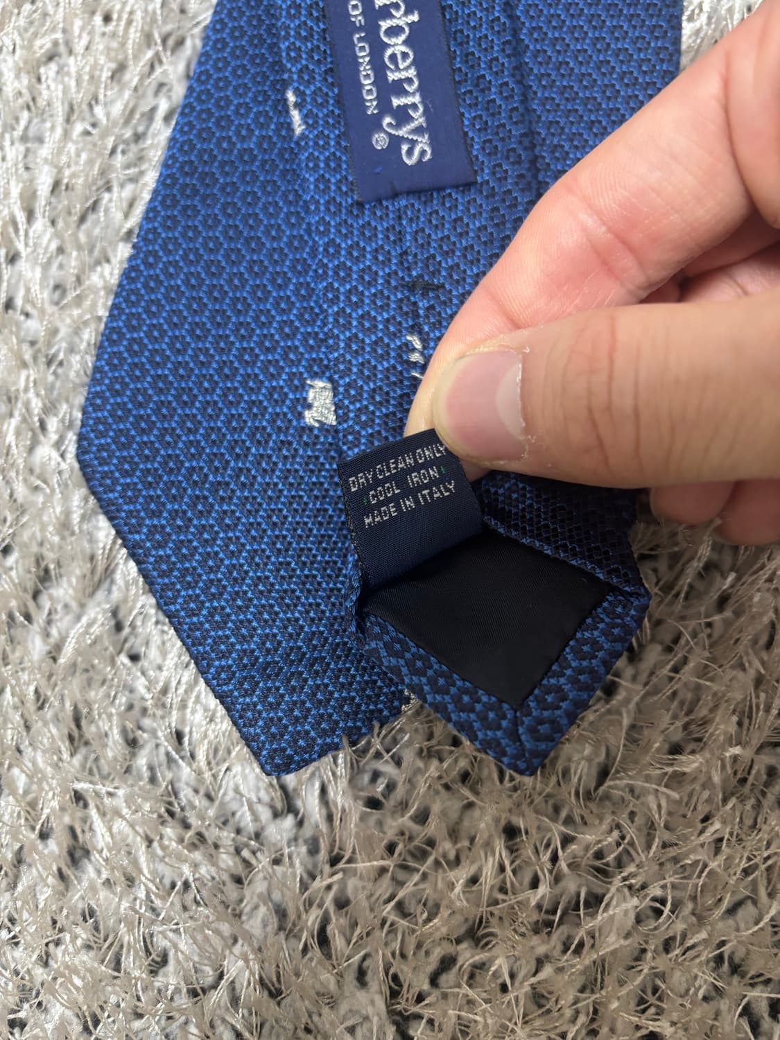 이태리제 버버리 실크100프로 넥타이 상품이미지4