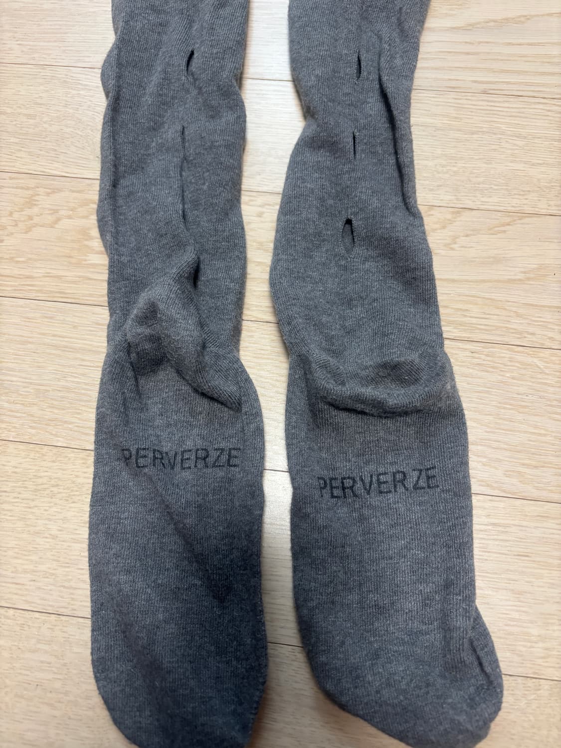 퍼버즈 양말 hole sox 상품이미지2