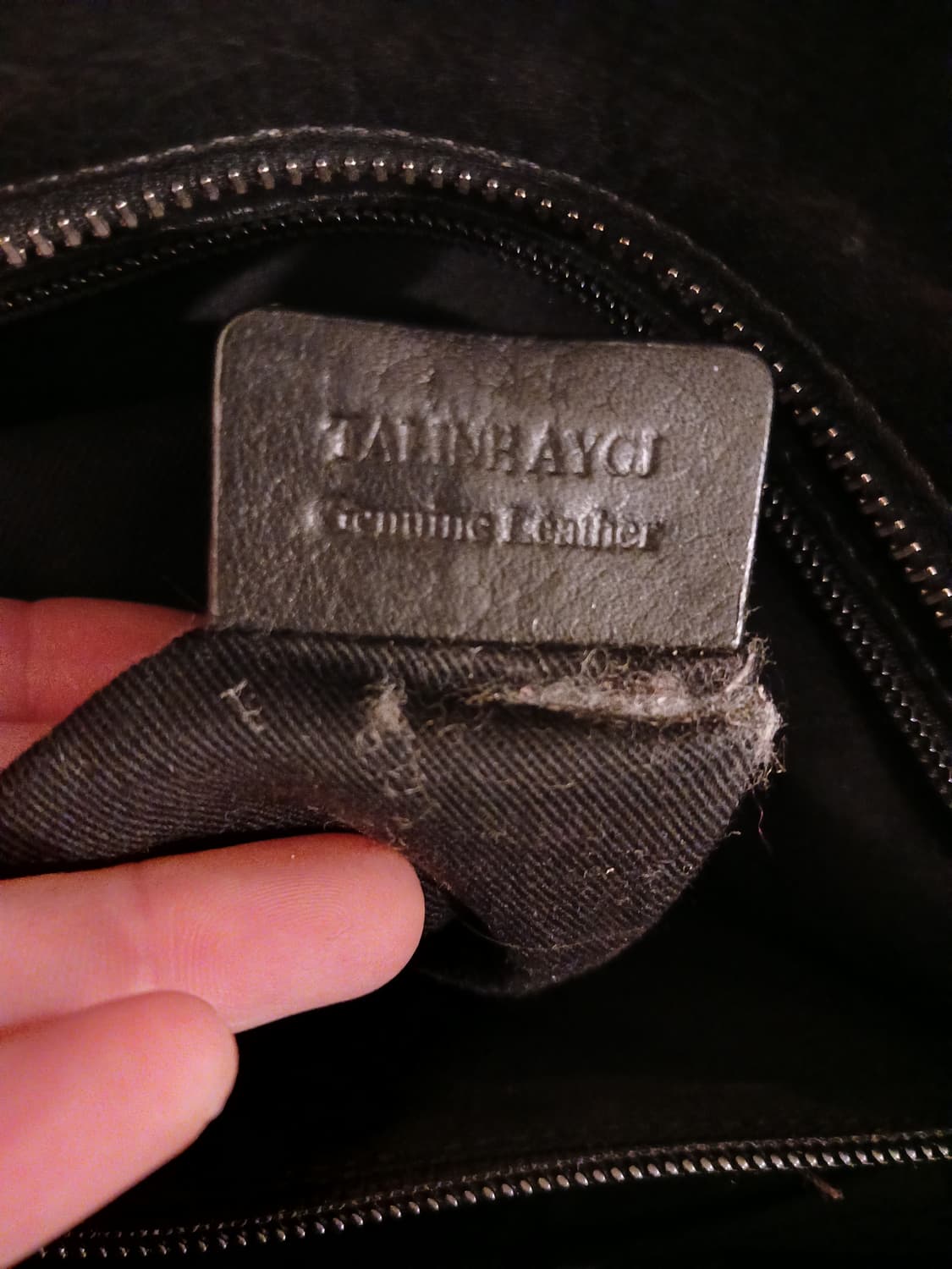 발리 정품 가죽 소재 가방 상품이미지3