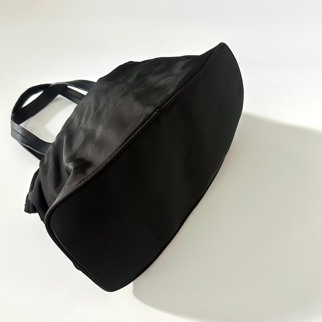 프라다 prada 포코노 토트백 상품이미지5