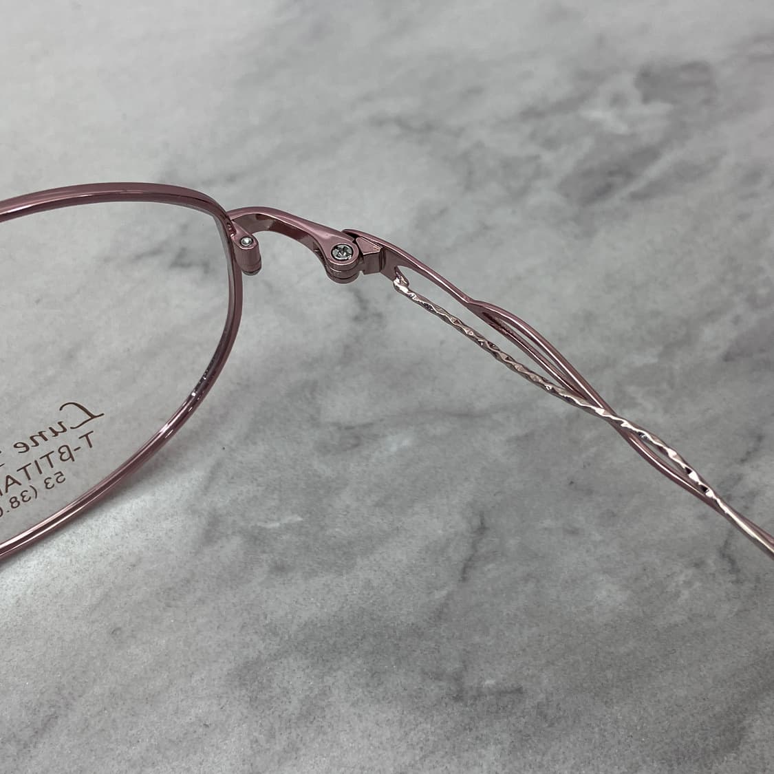 C82 세이코 SEIKO 빈티지 로즈골드 오벌 B-Titan 메탈테 안경 상품이미지3