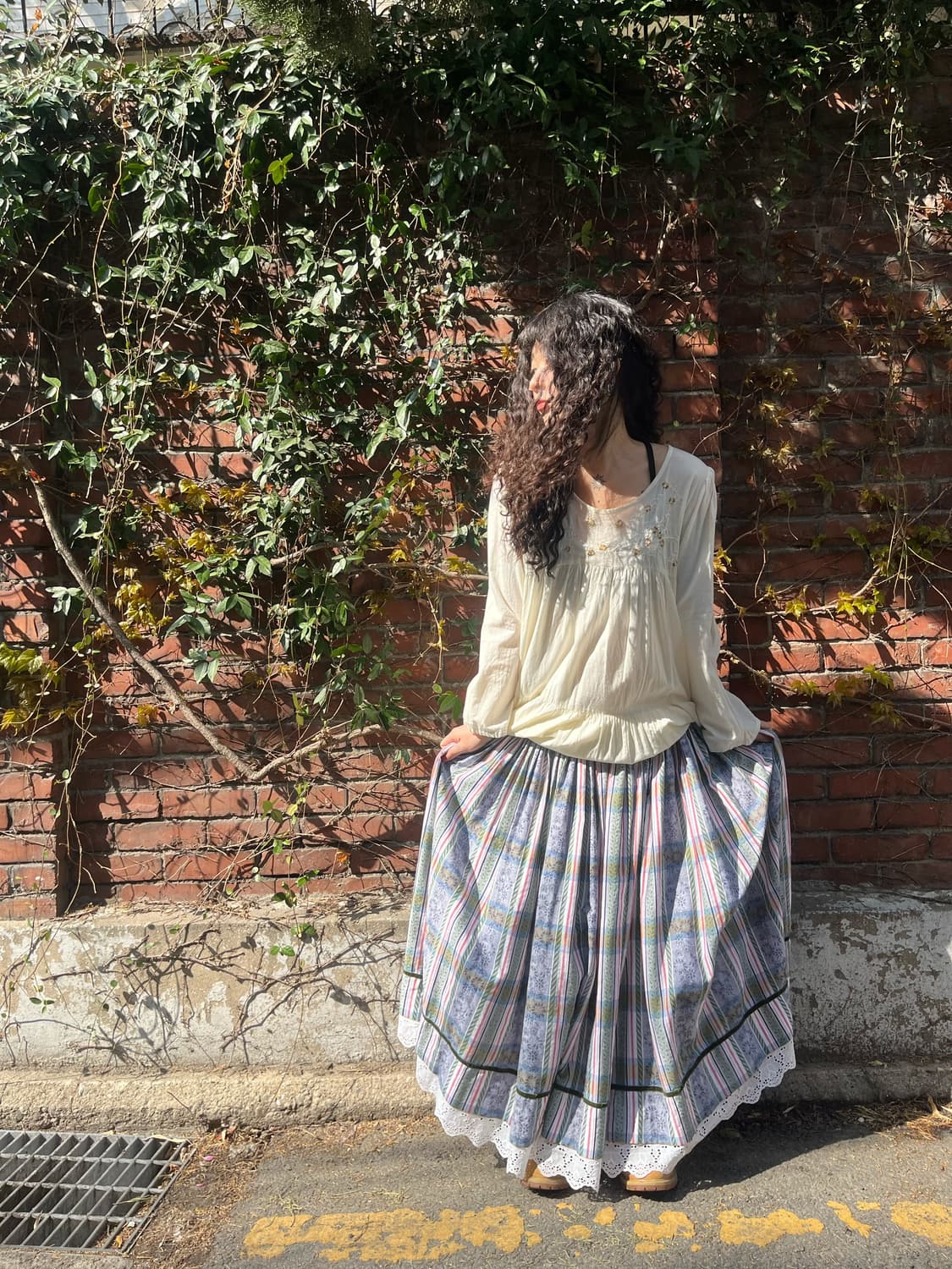 스카이블루 체크 패턴 롱 스커트 상품이미지1