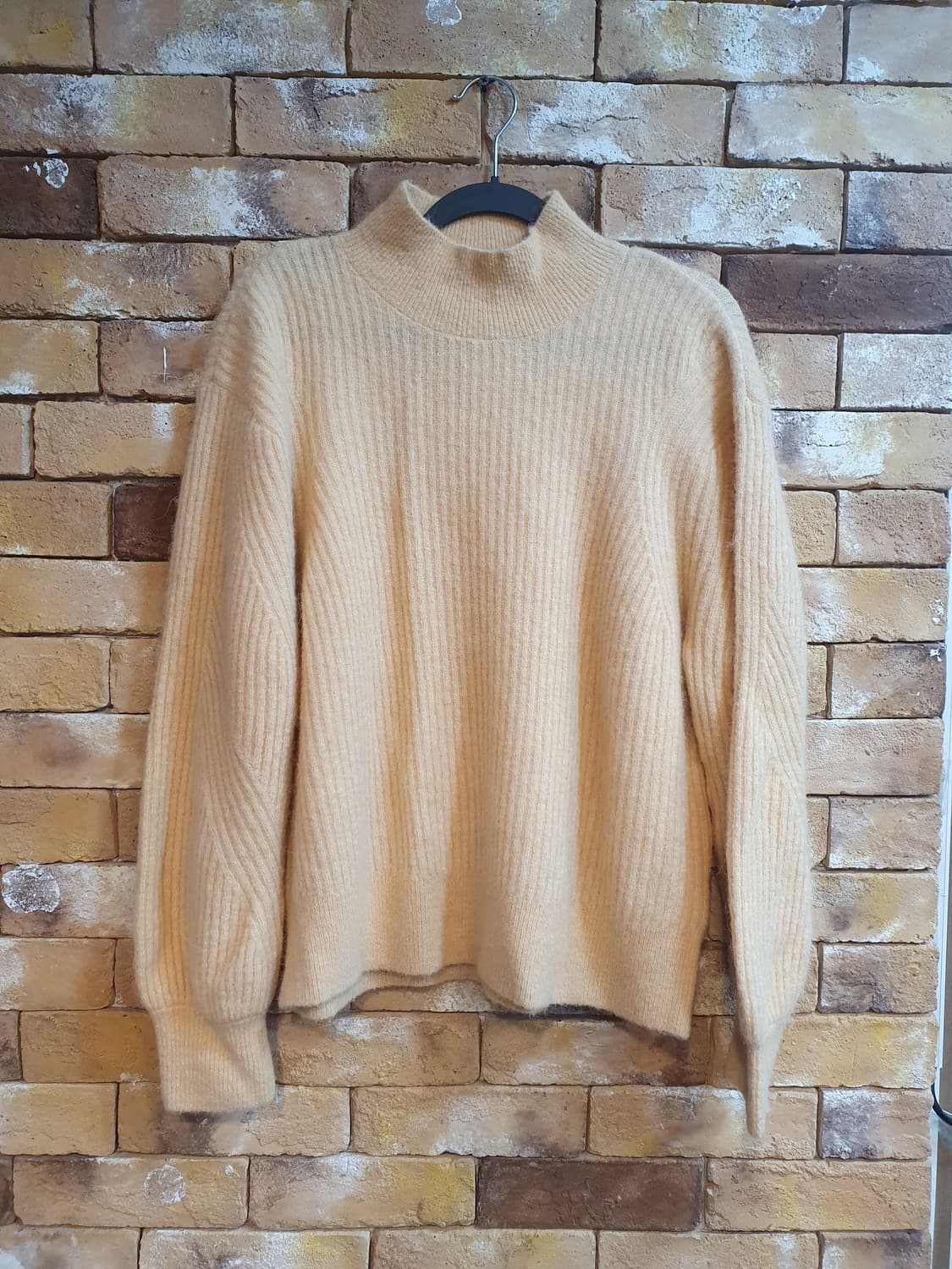 앤아더스토리즈  목폴라 니트 S 상품이미지1